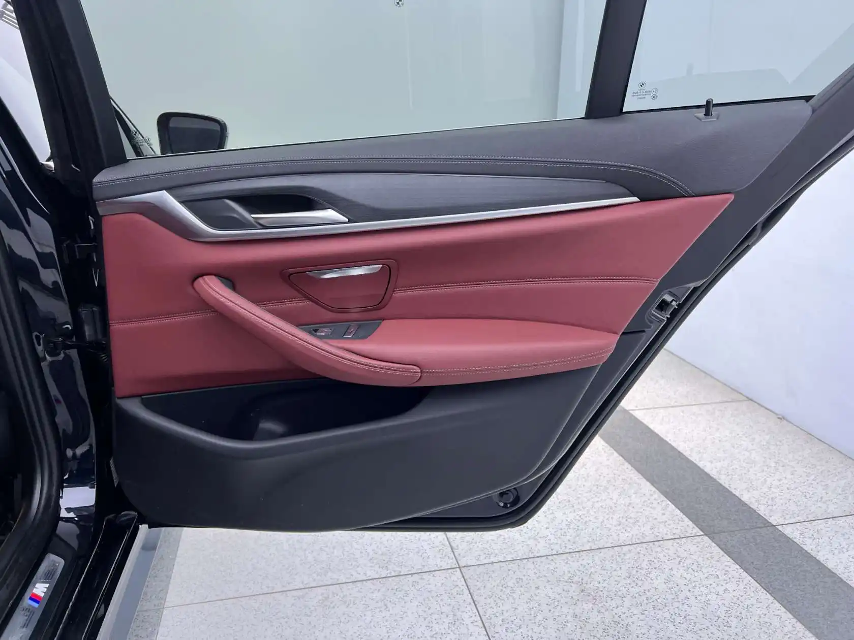 BMW 535Le, 2024 19
