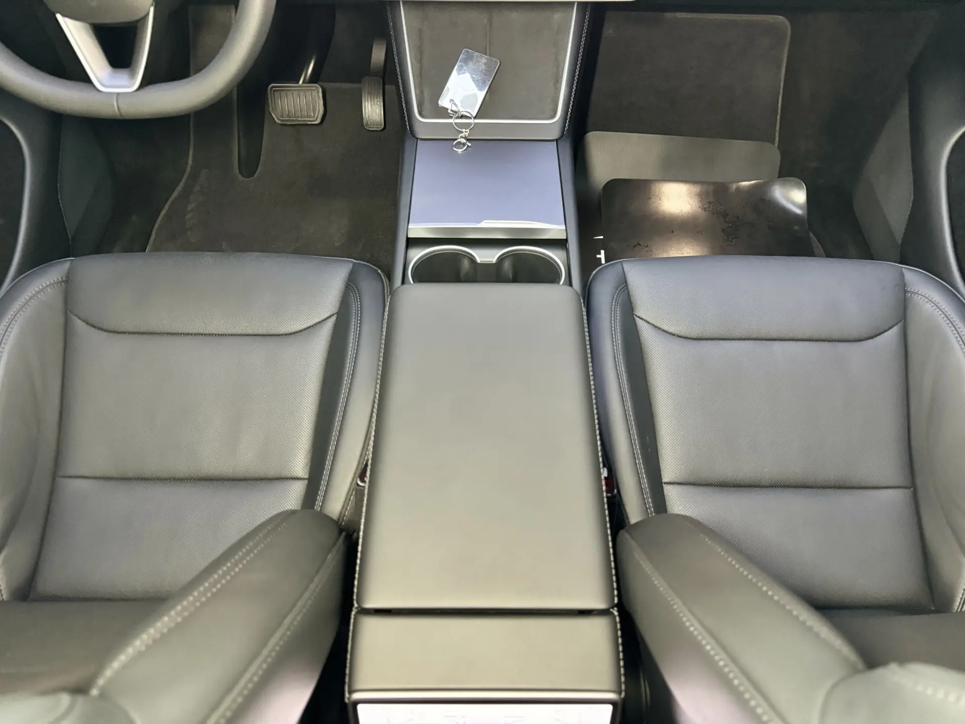 Tesla Model Y, 2025 20
