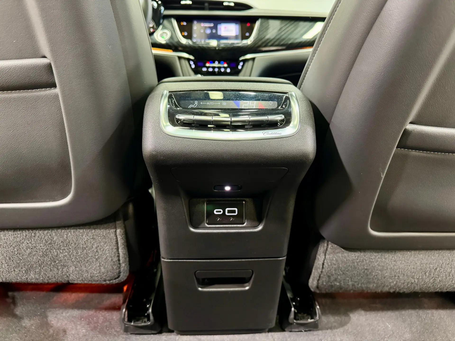 Cadillac XT6, 2022 19