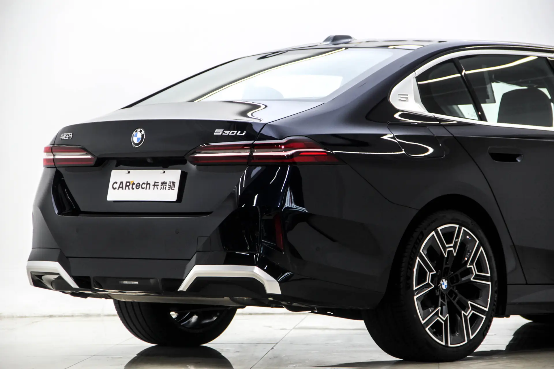 BMW 530Li, 2025 8