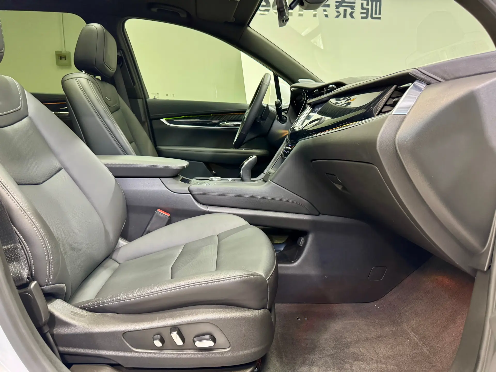 Cadillac XT6, 2022 8