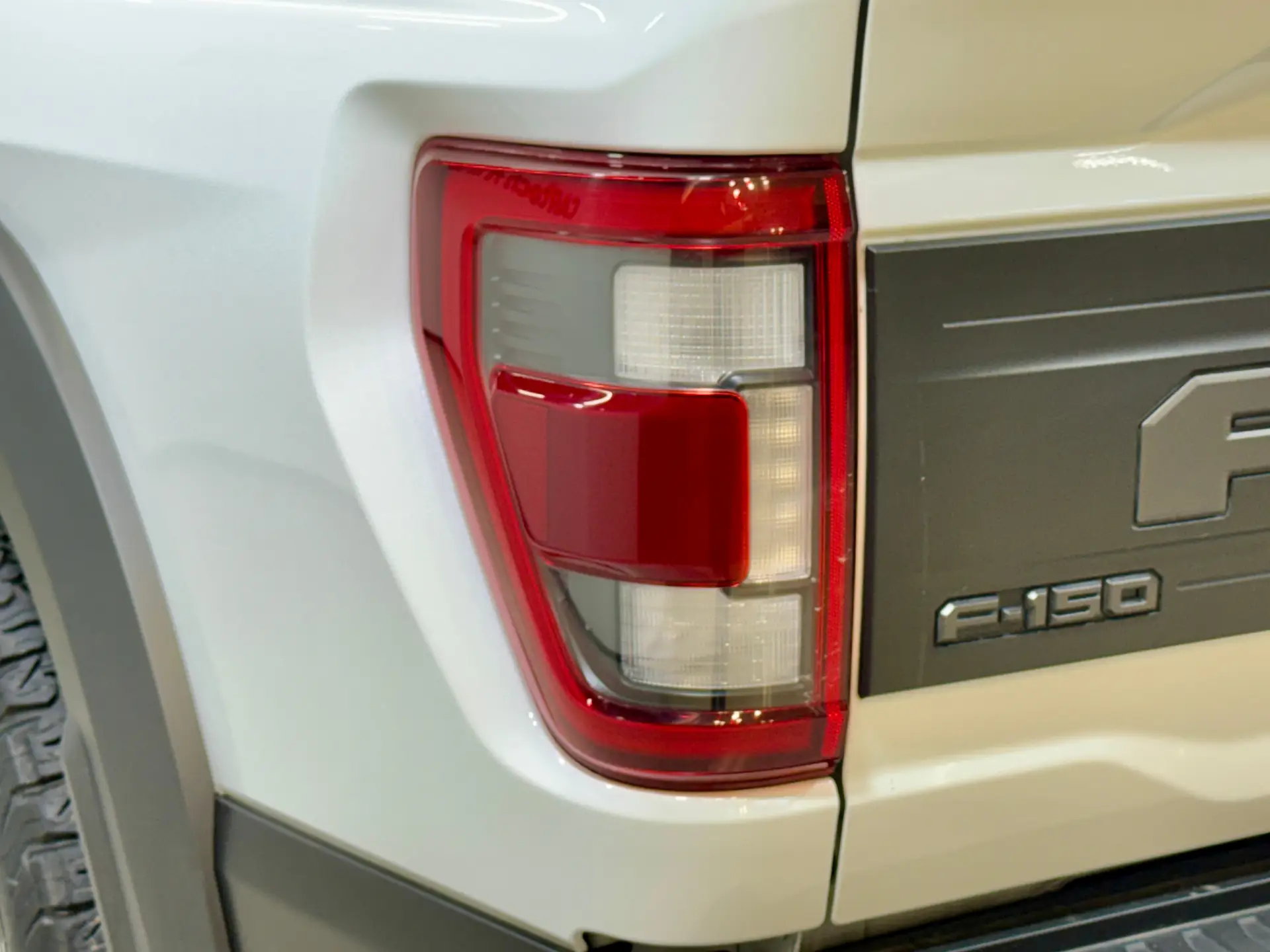 Ford F-150, 2023 8