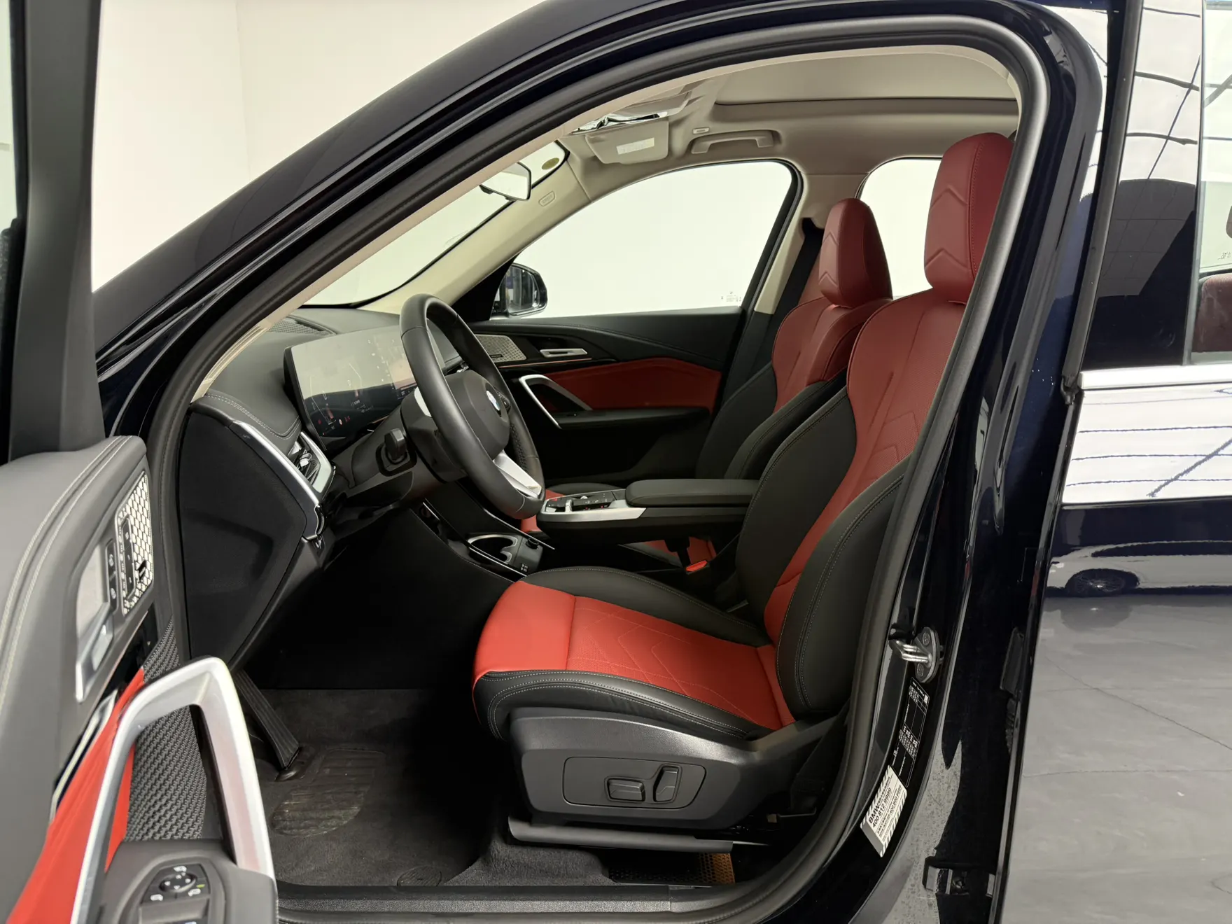 BMW X1, 2025 11