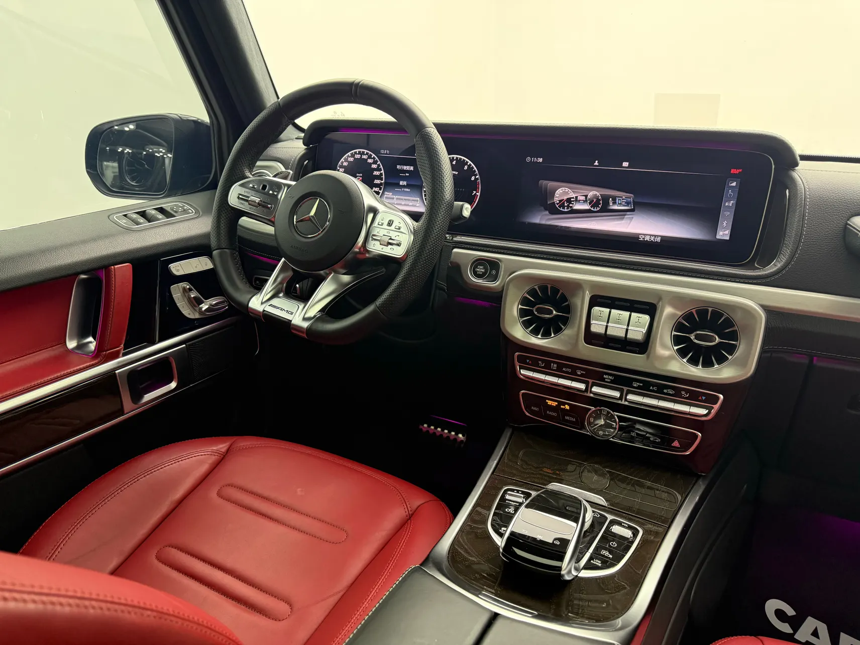 Mercedes-Benz G 500, 2022 22