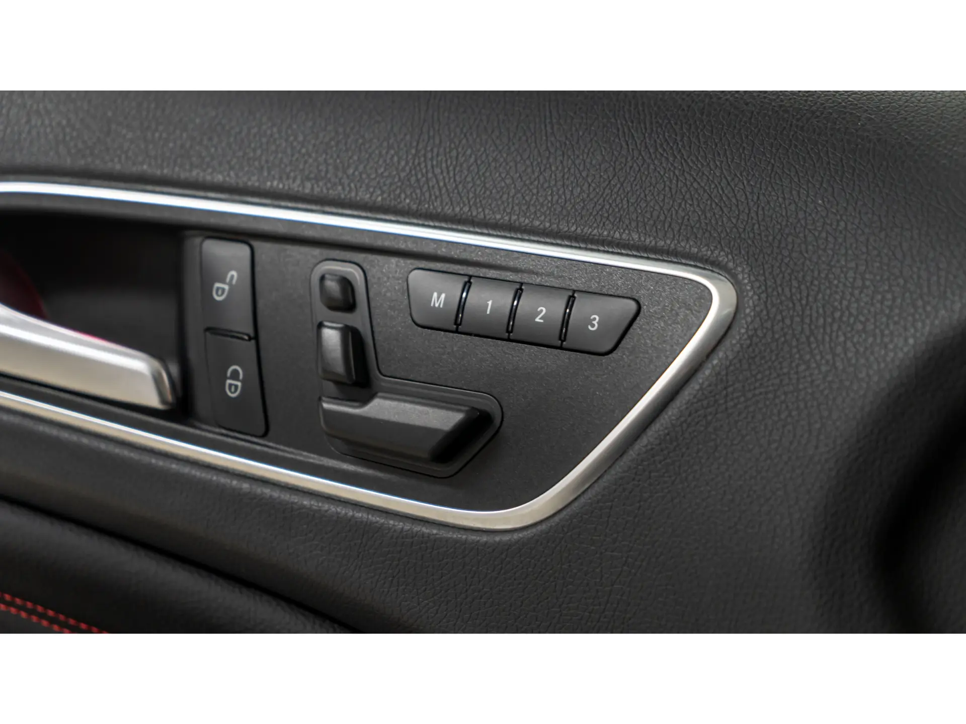 Mercedes-Benz GLA 45 4MATIC, 2016 16