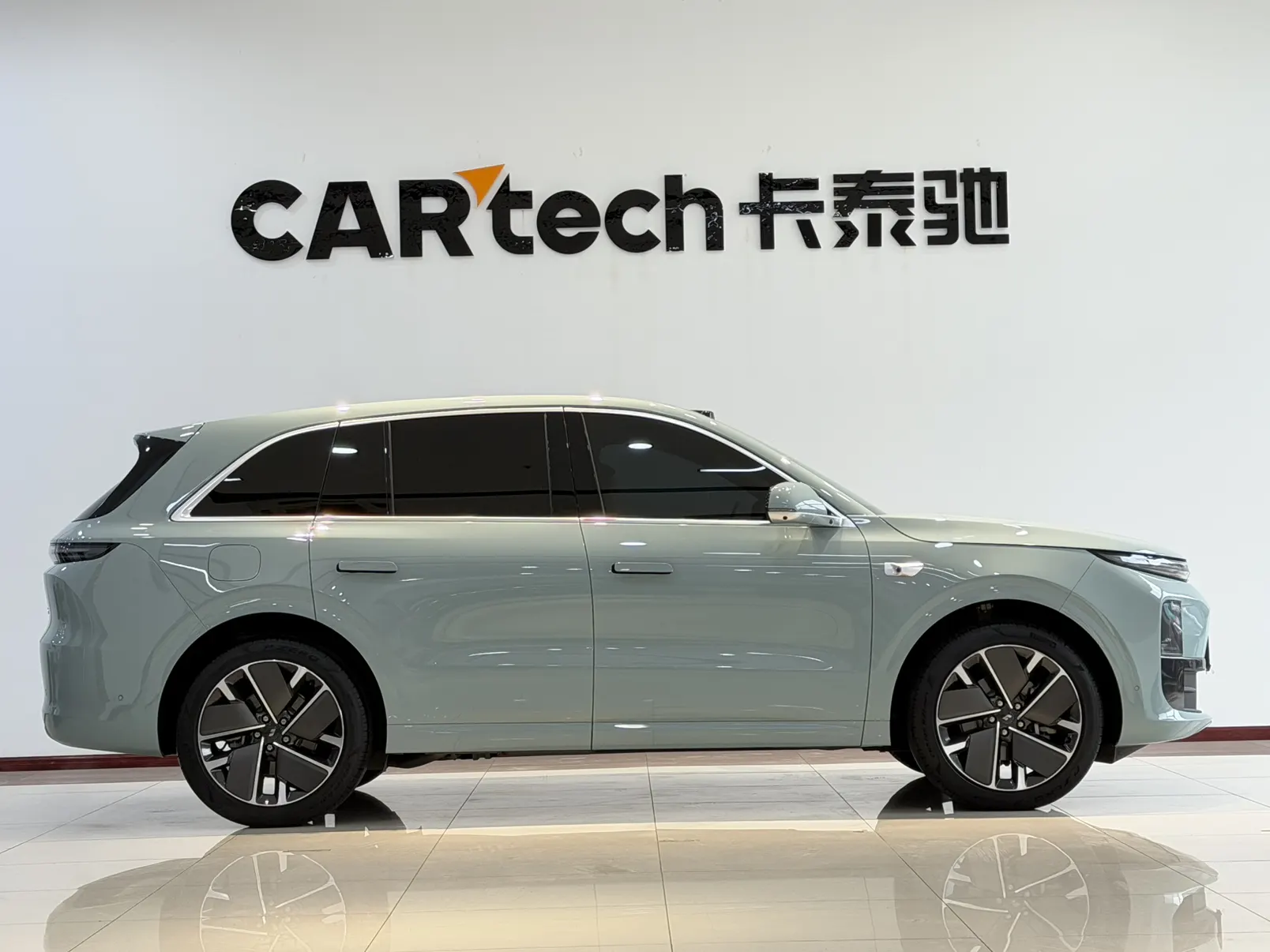Li Auto L6, 2025 4