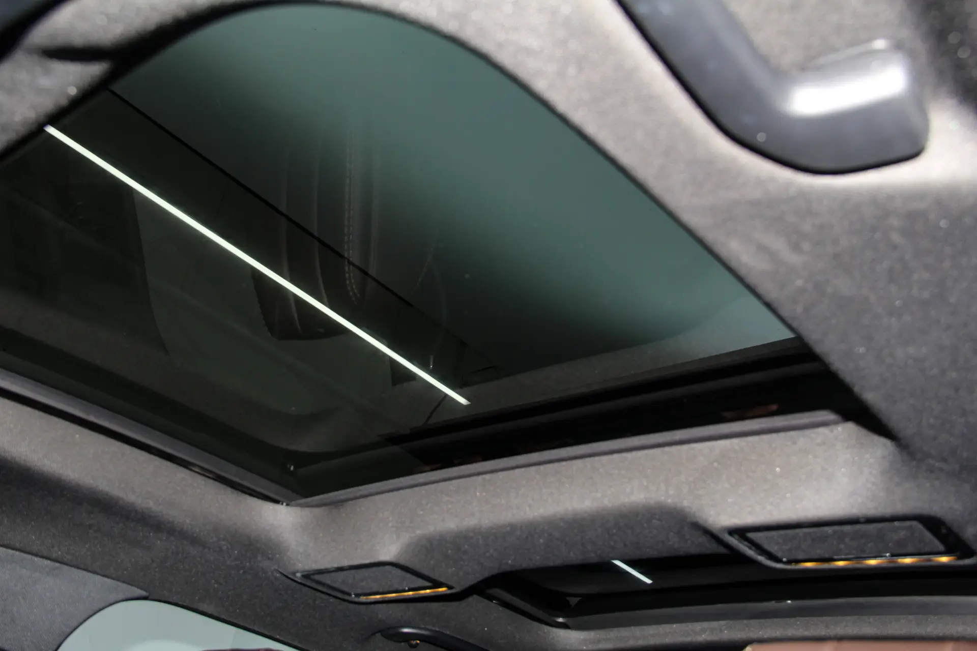 Mercedes-Benz GLC 260 L, 2021 19