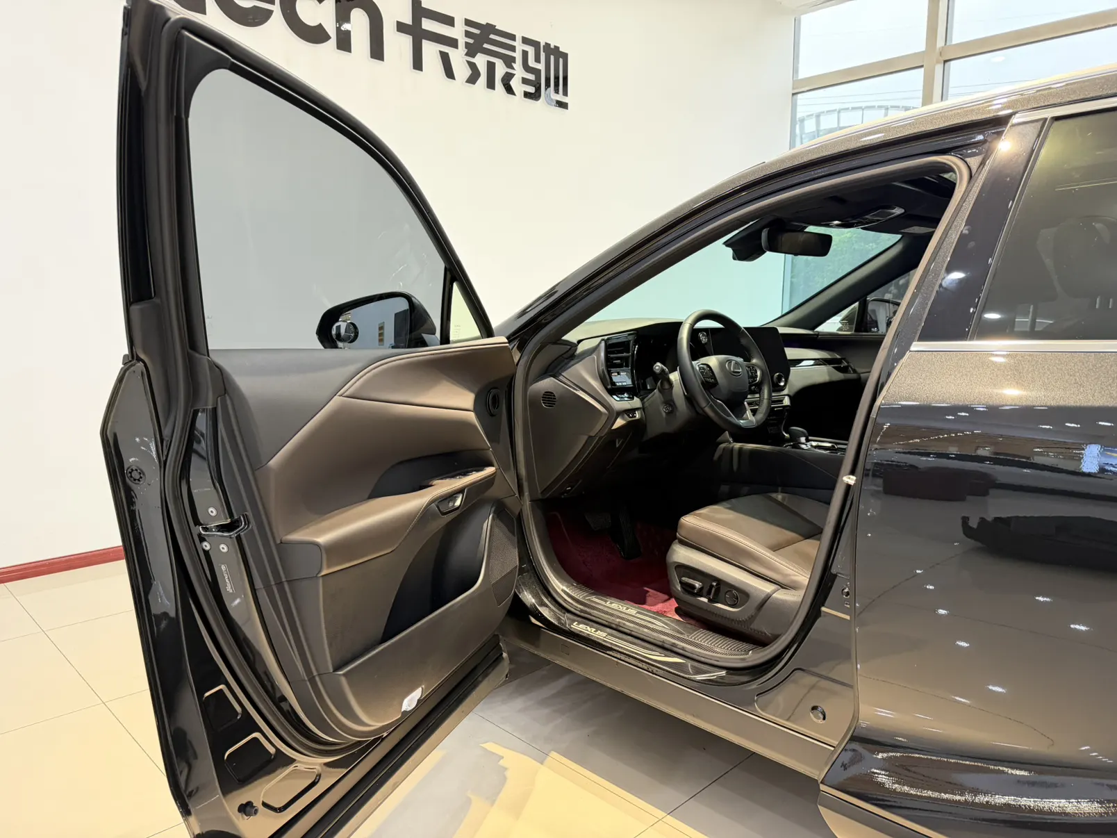 Lexus RX 350h, 2024 16