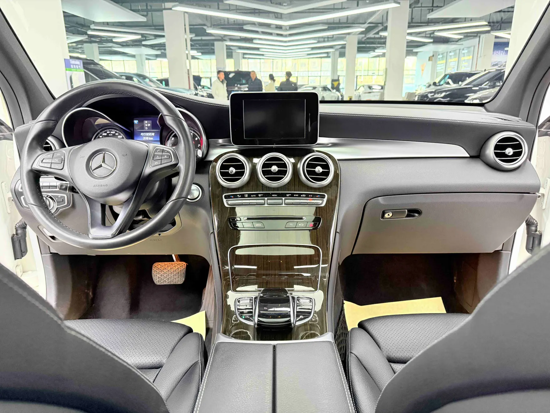 Mercedes-Benz GLC 260 4MATIC, 2016 7