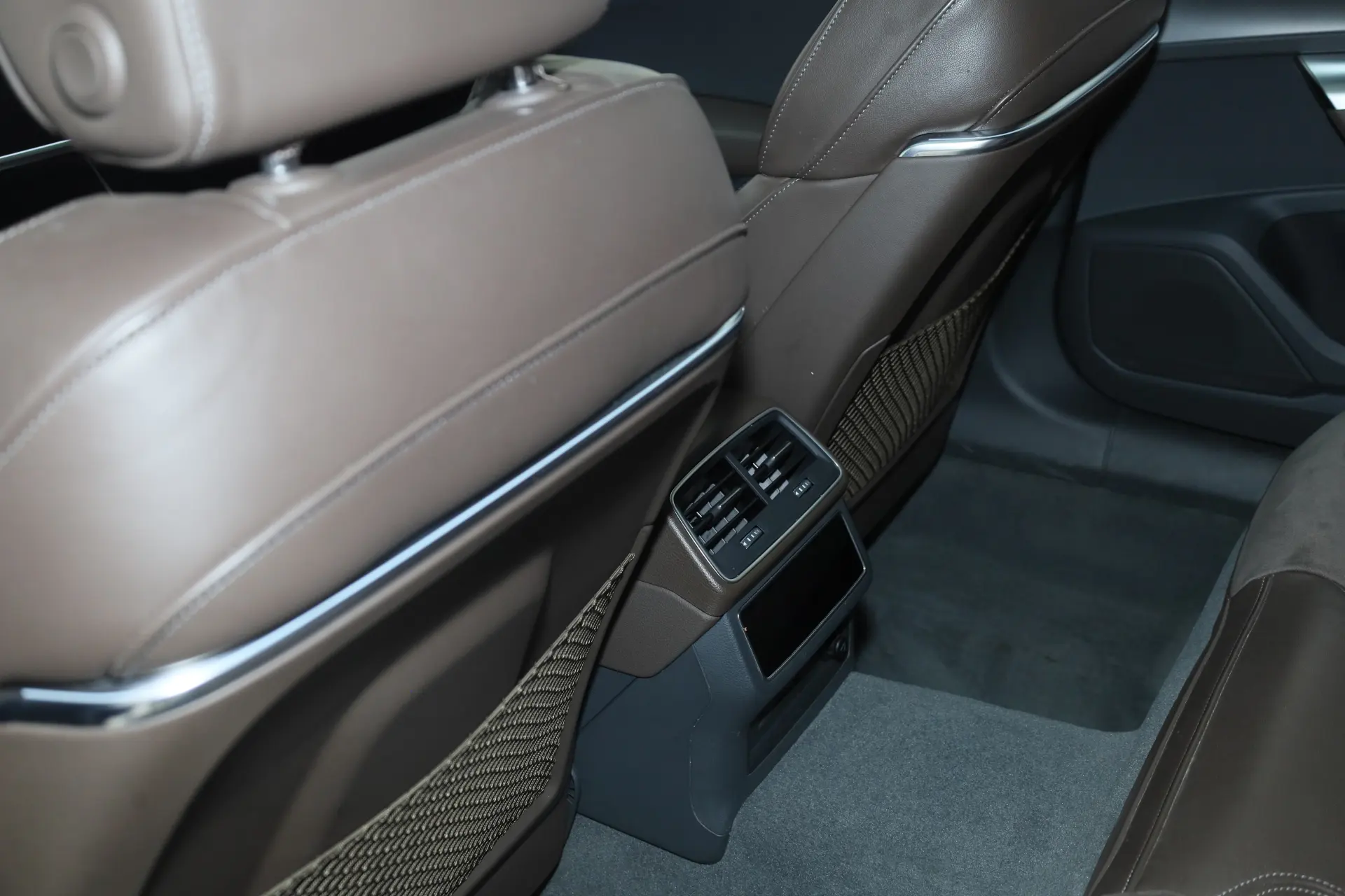 Audi A7L 45 TFSI, 2024 26