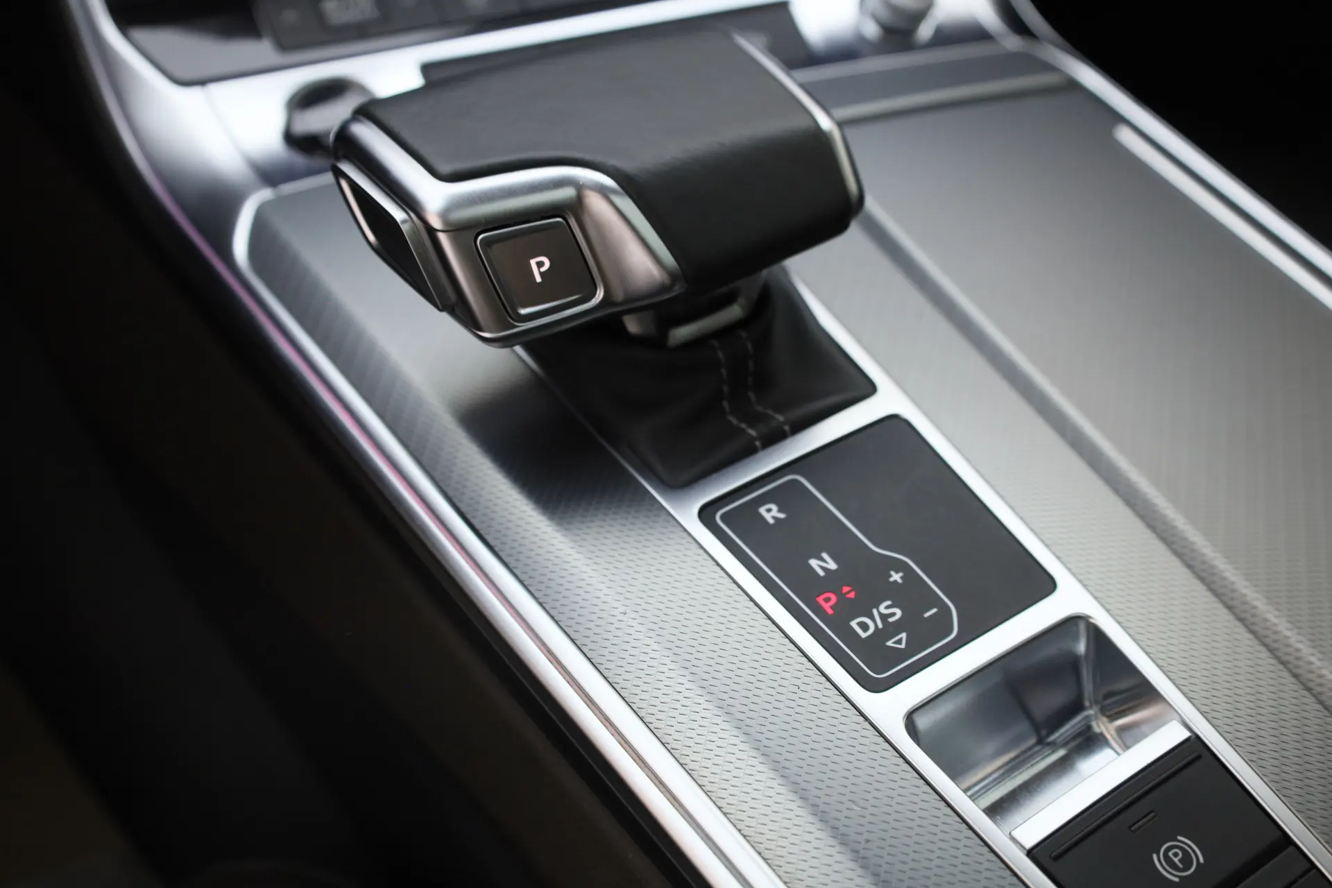 Audi A7L 45 TFSI, 2024 22