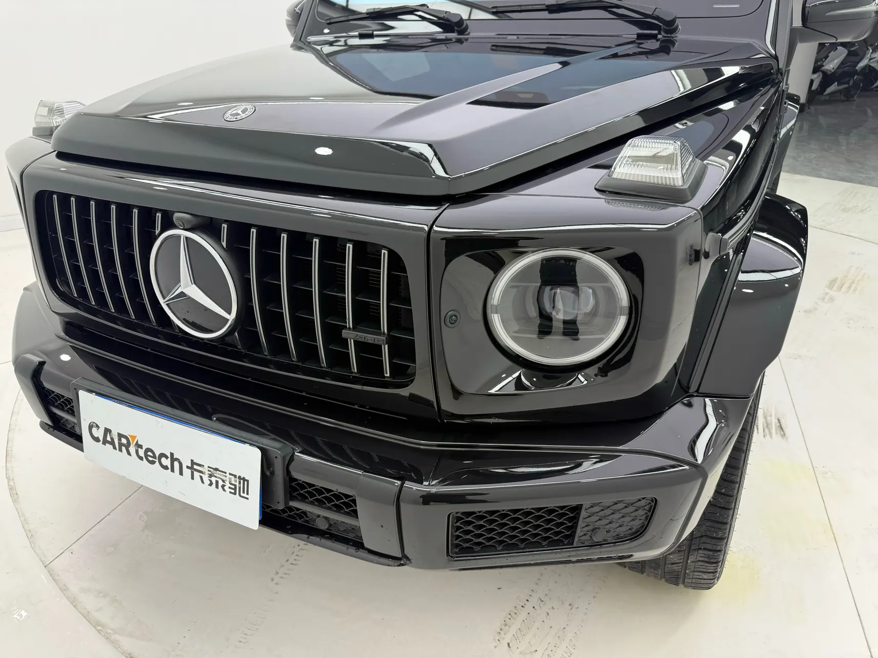Mercedes-Benz G 500, 2022 12