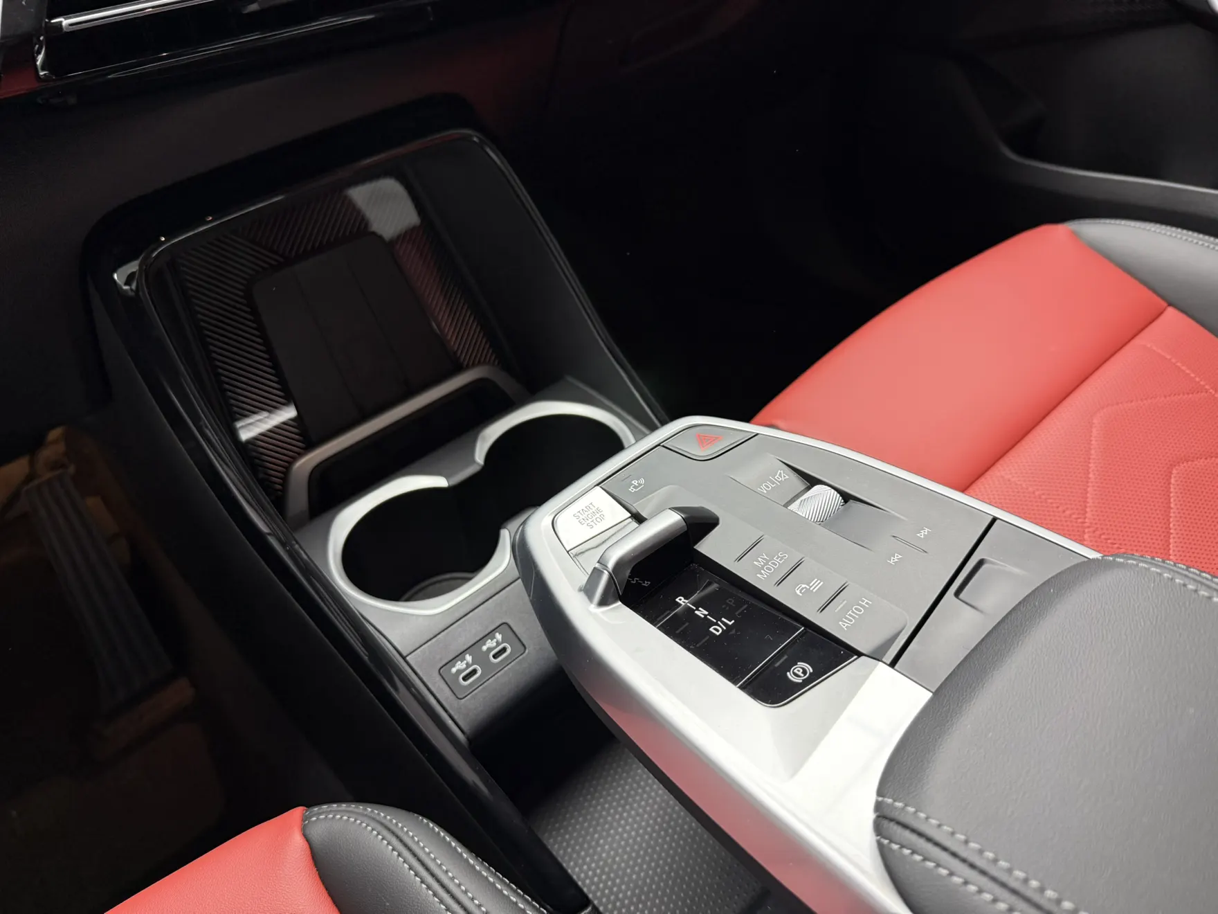 BMW X1, 2025 13