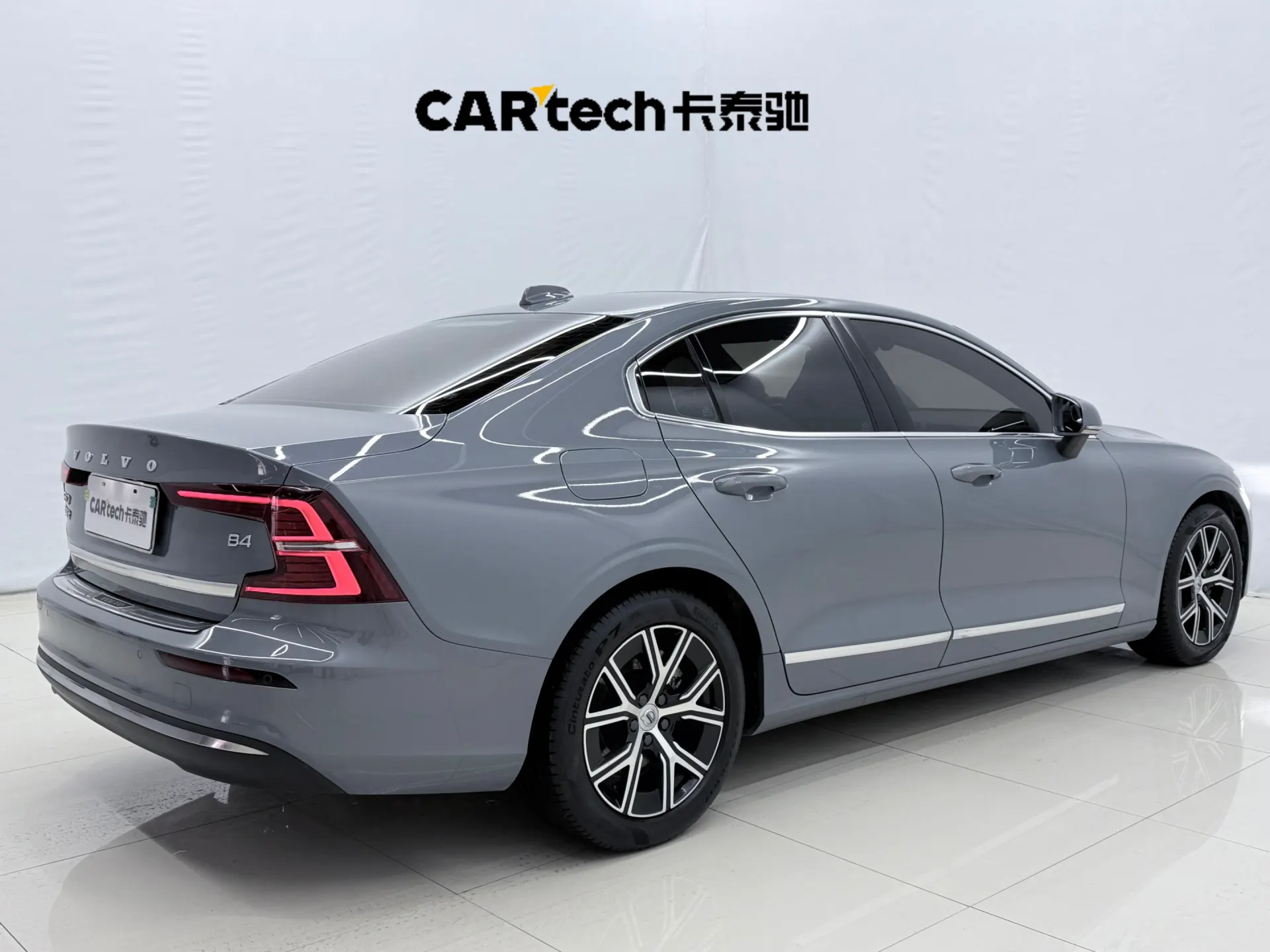 Volvo S60, 2023 4