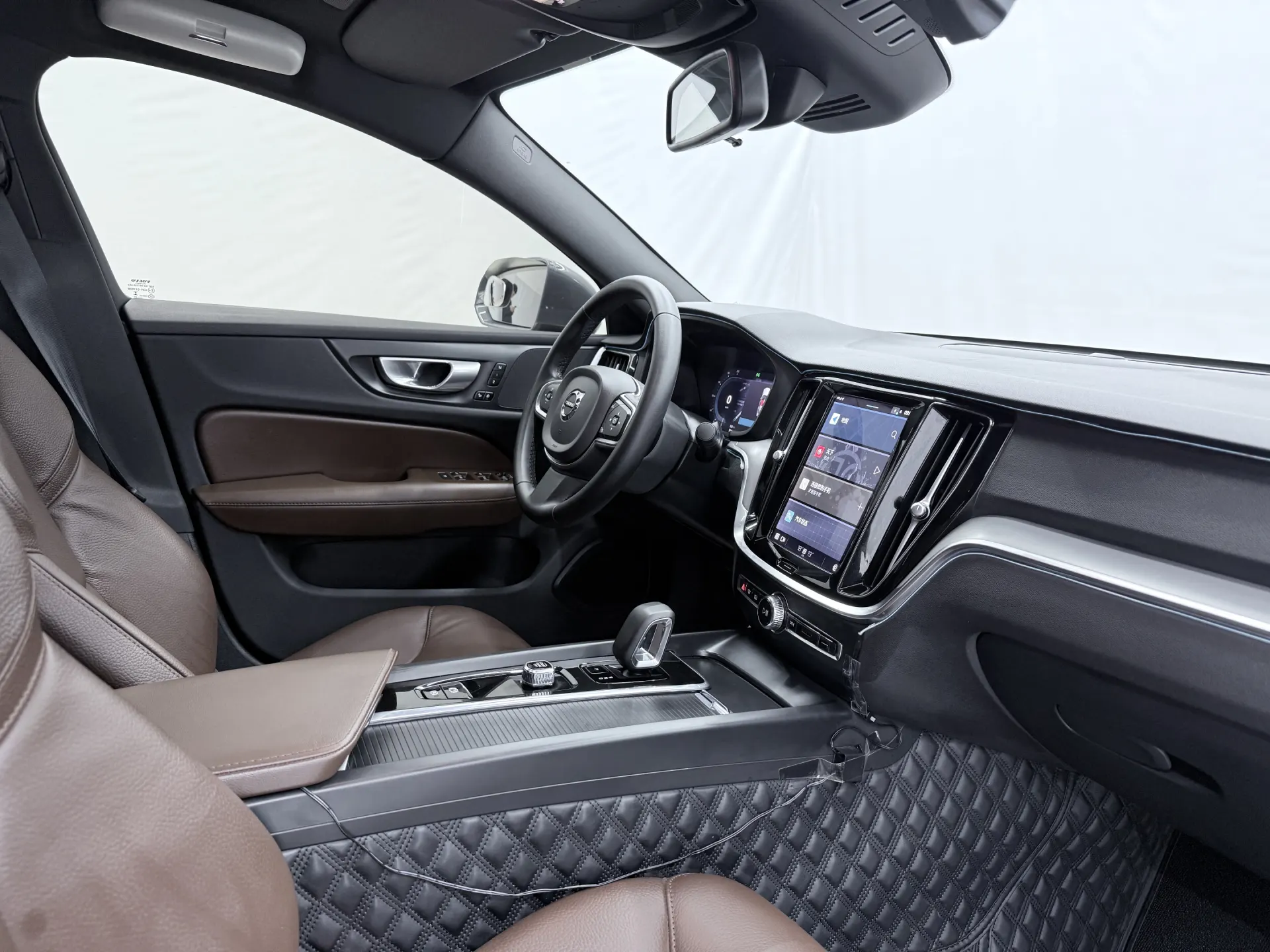 Volvo S60, 2023 13