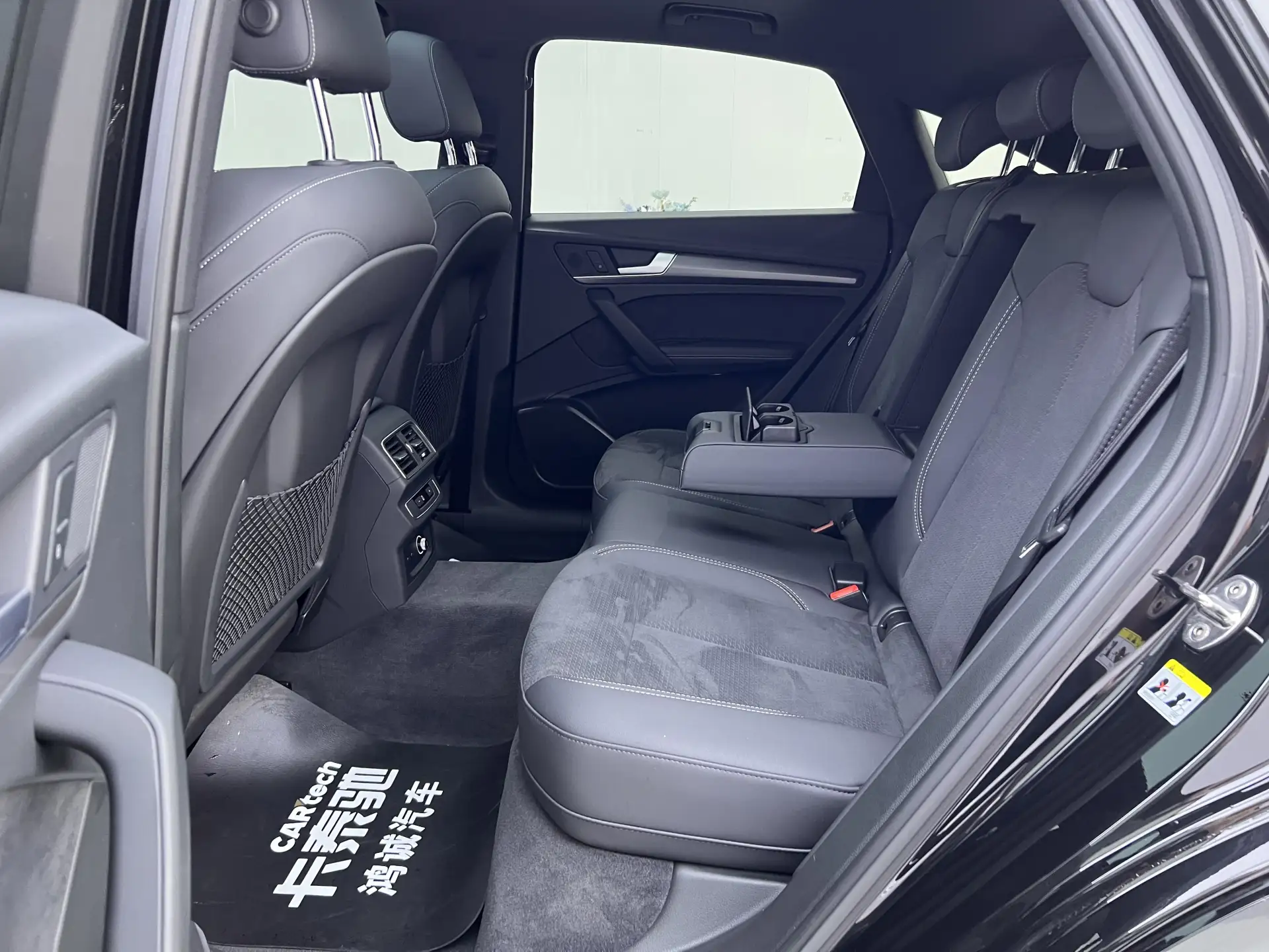 Audi Q5L, 2023 25