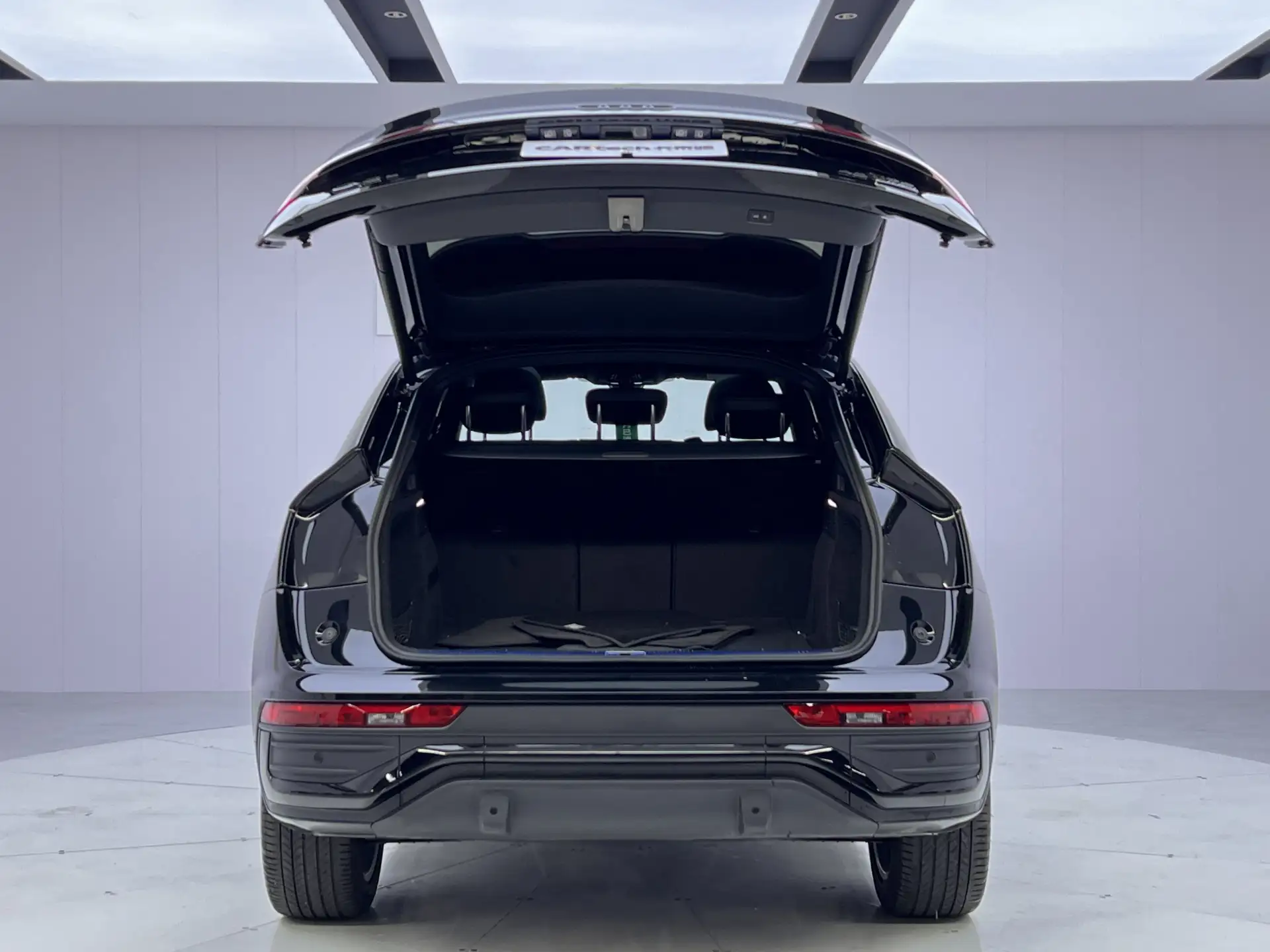 Audi Q5L, 2023 13