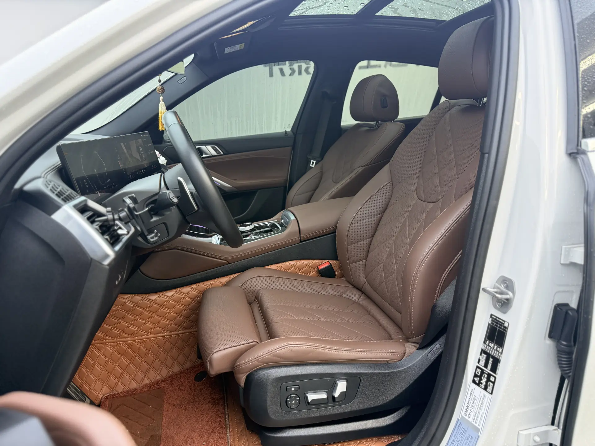 BMW X6, 2024 11