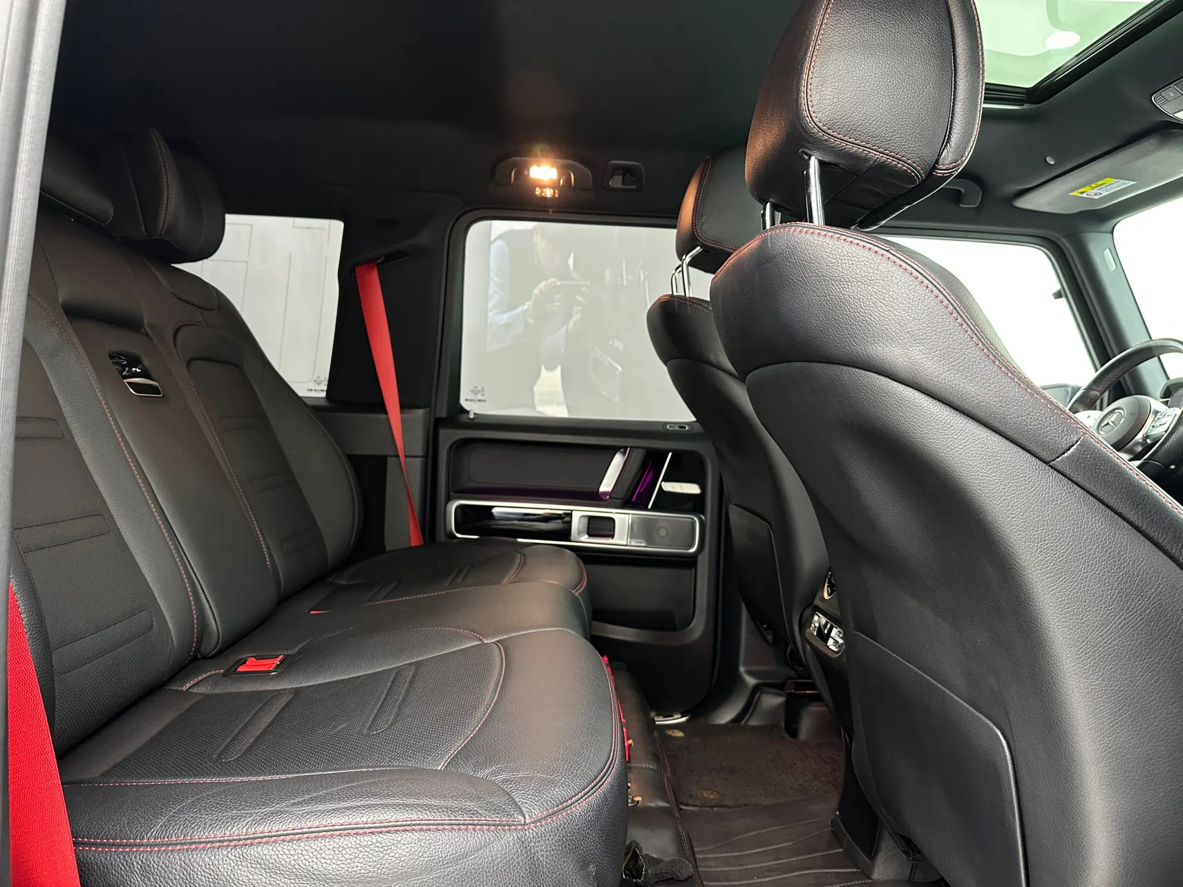 Mercedes-Benz G 400 d, 2023 30