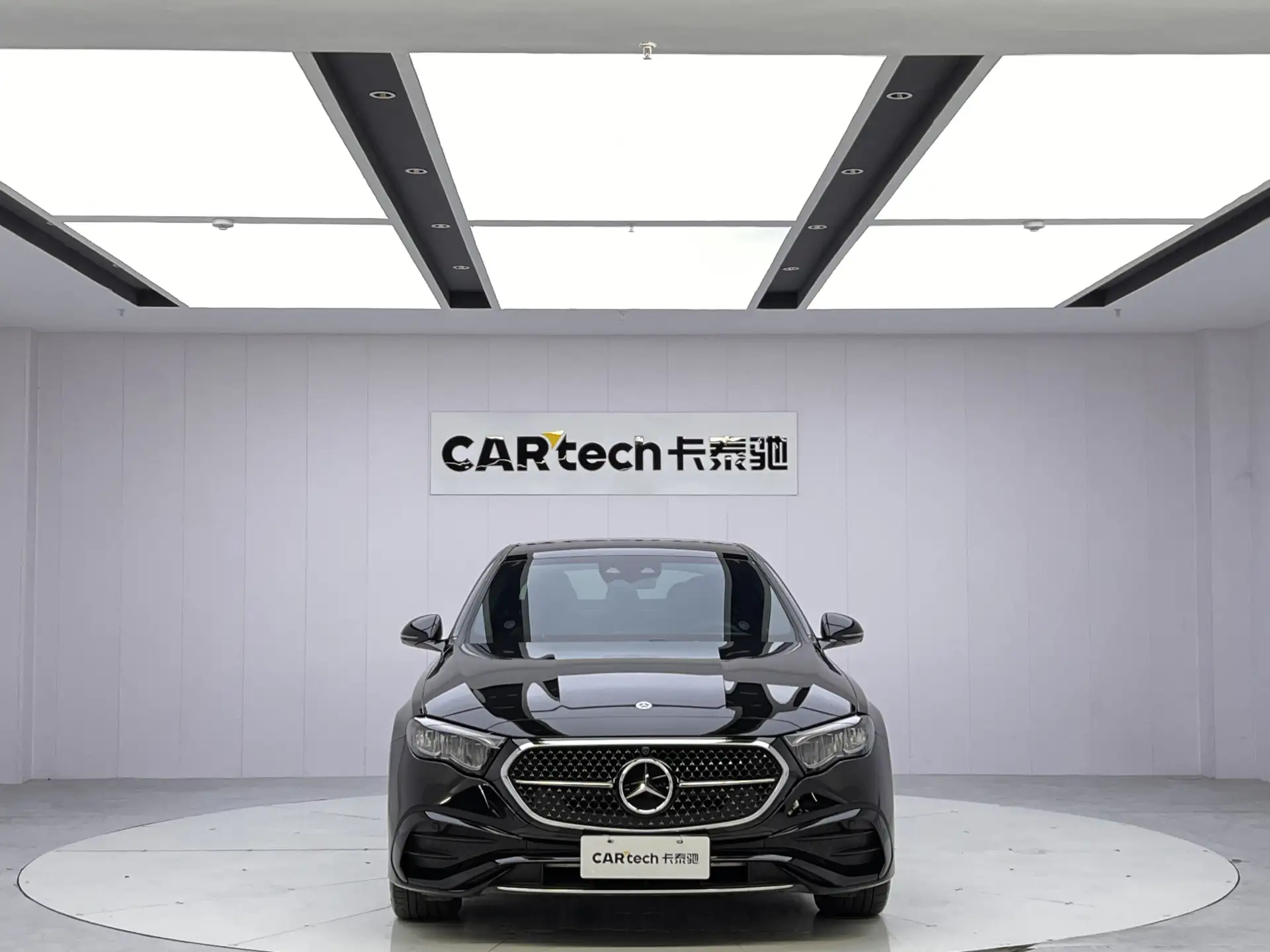 Mercedes-Benz E 300 L, 2024 3