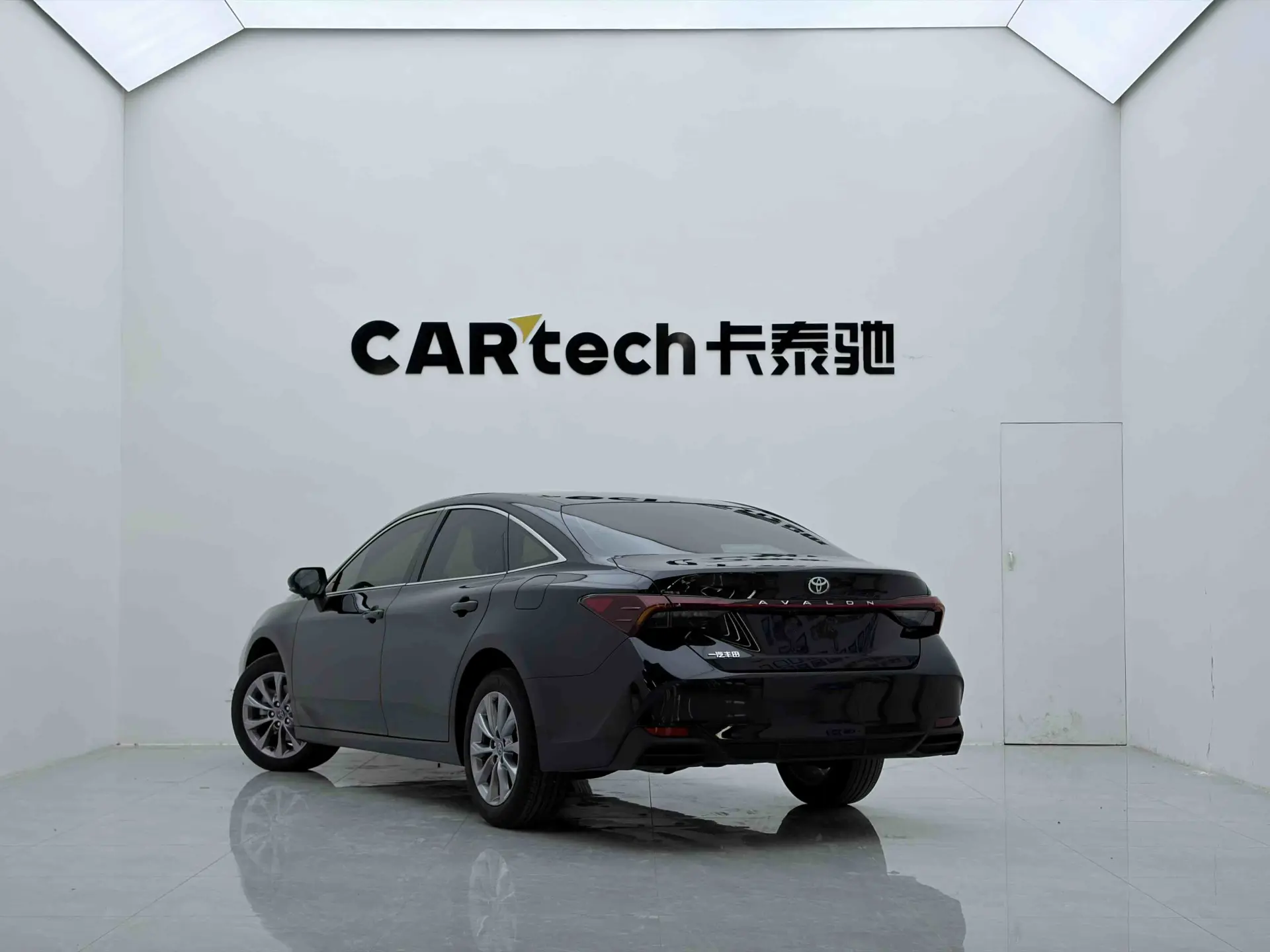 Toyota Avalon, 2026 6