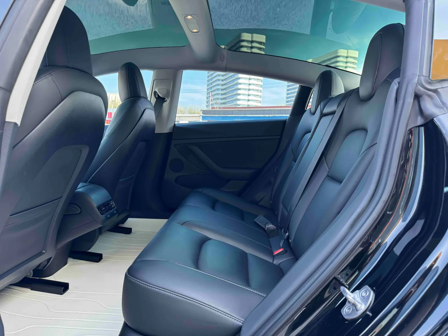 Tesla Model 3, 2023 23