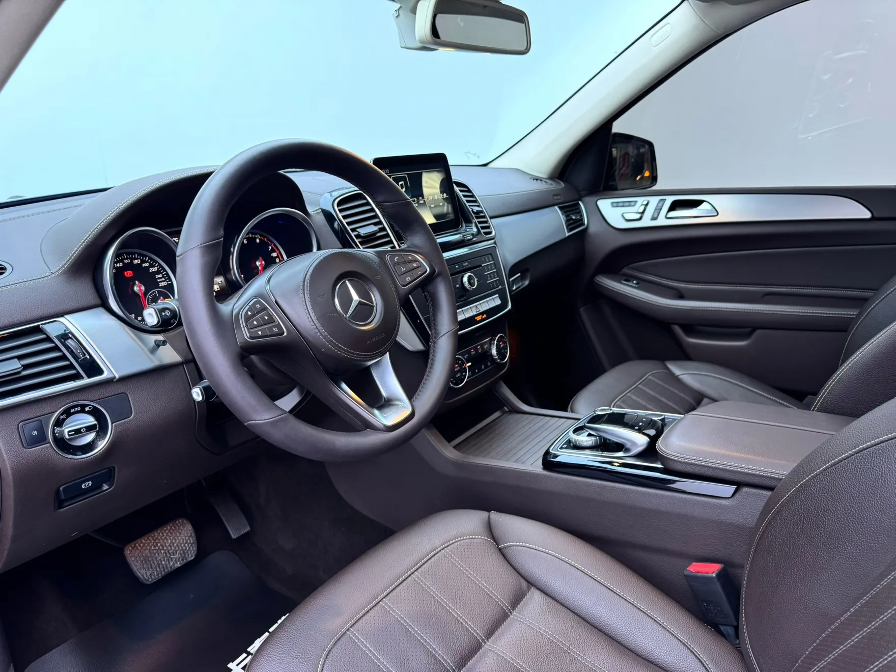 Mercedes-Benz GLS 400 4MATIC, 2017 19