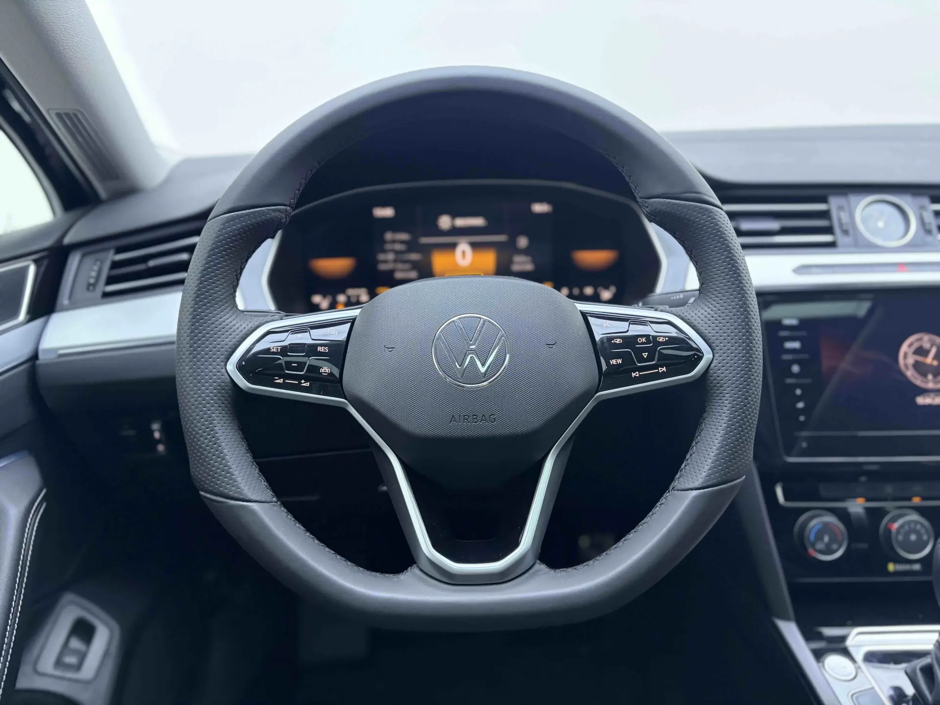 Volkswagen Magotan, 2023 10