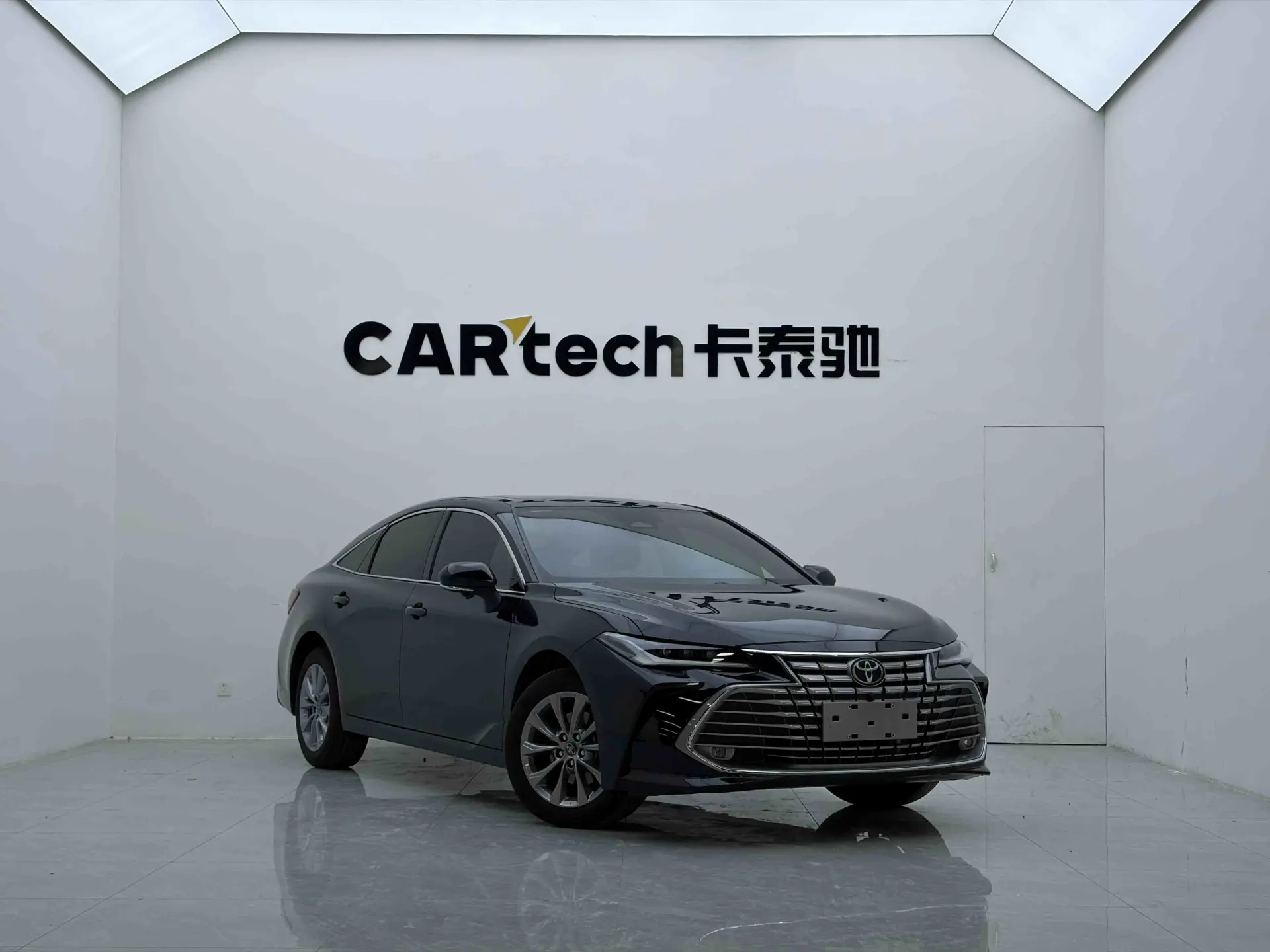 Toyota Avalon, 2026 3