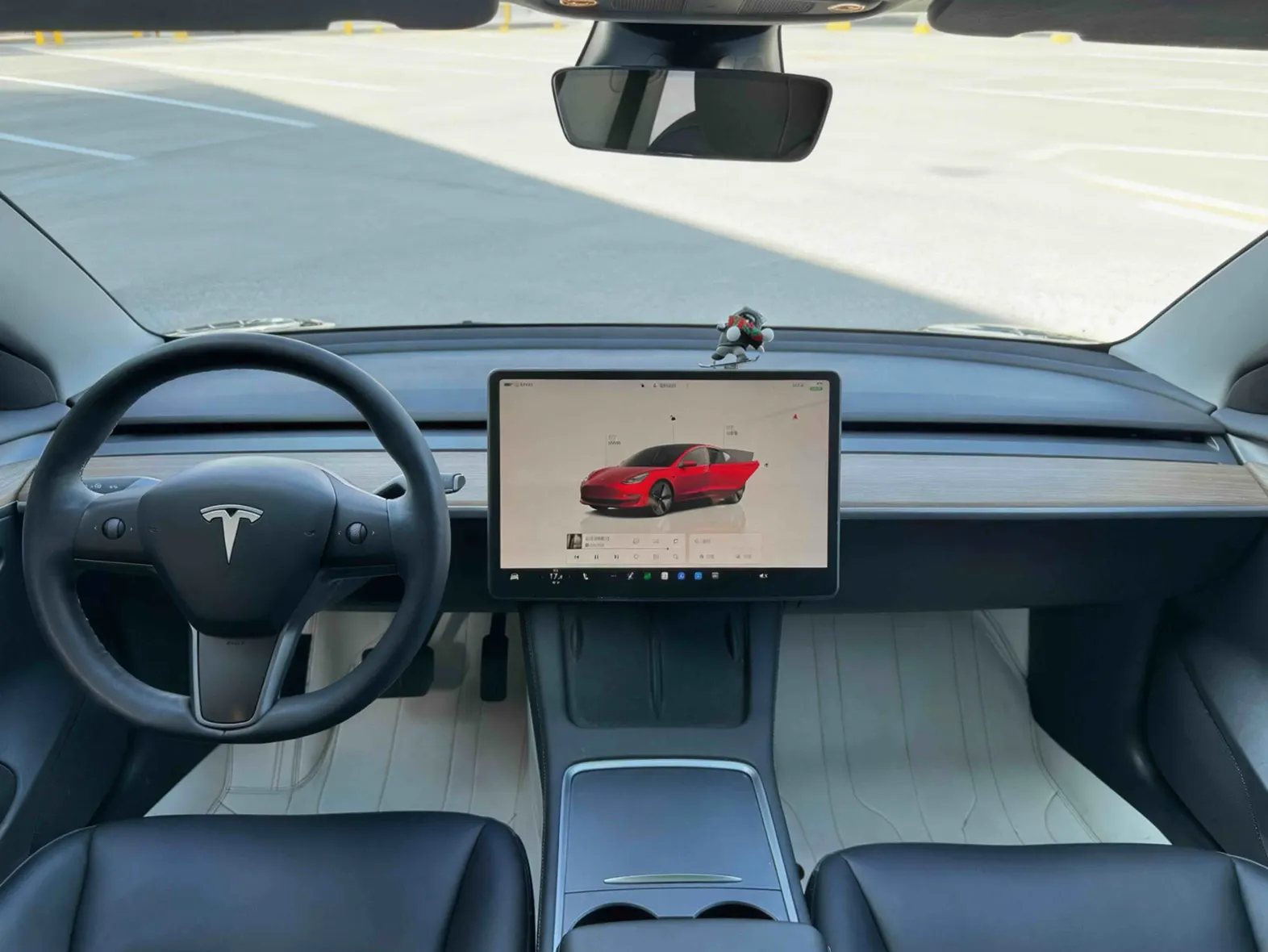 Tesla Model 3, 2023 12