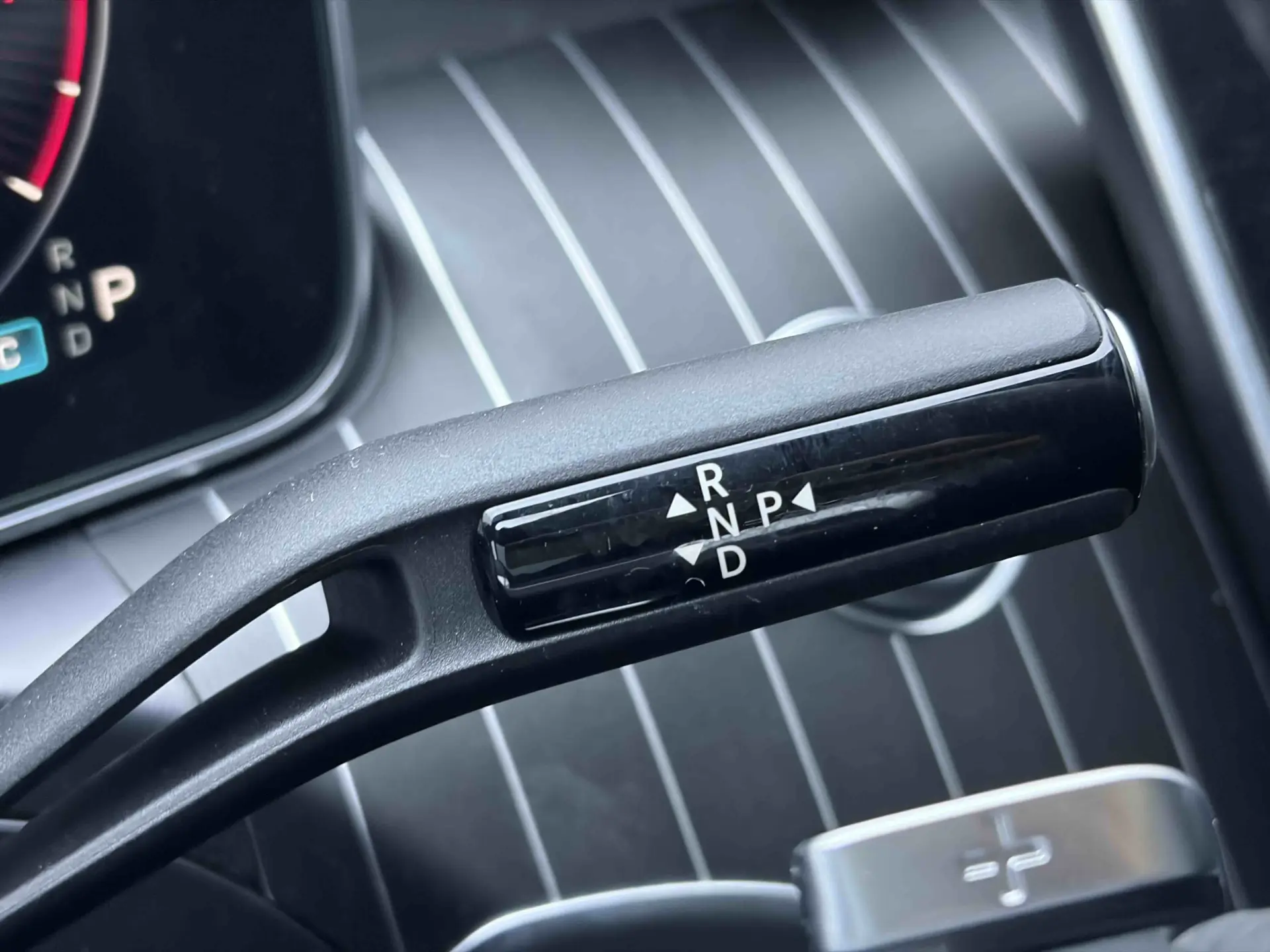 Mercedes-Benz C 260 L, 2024 13