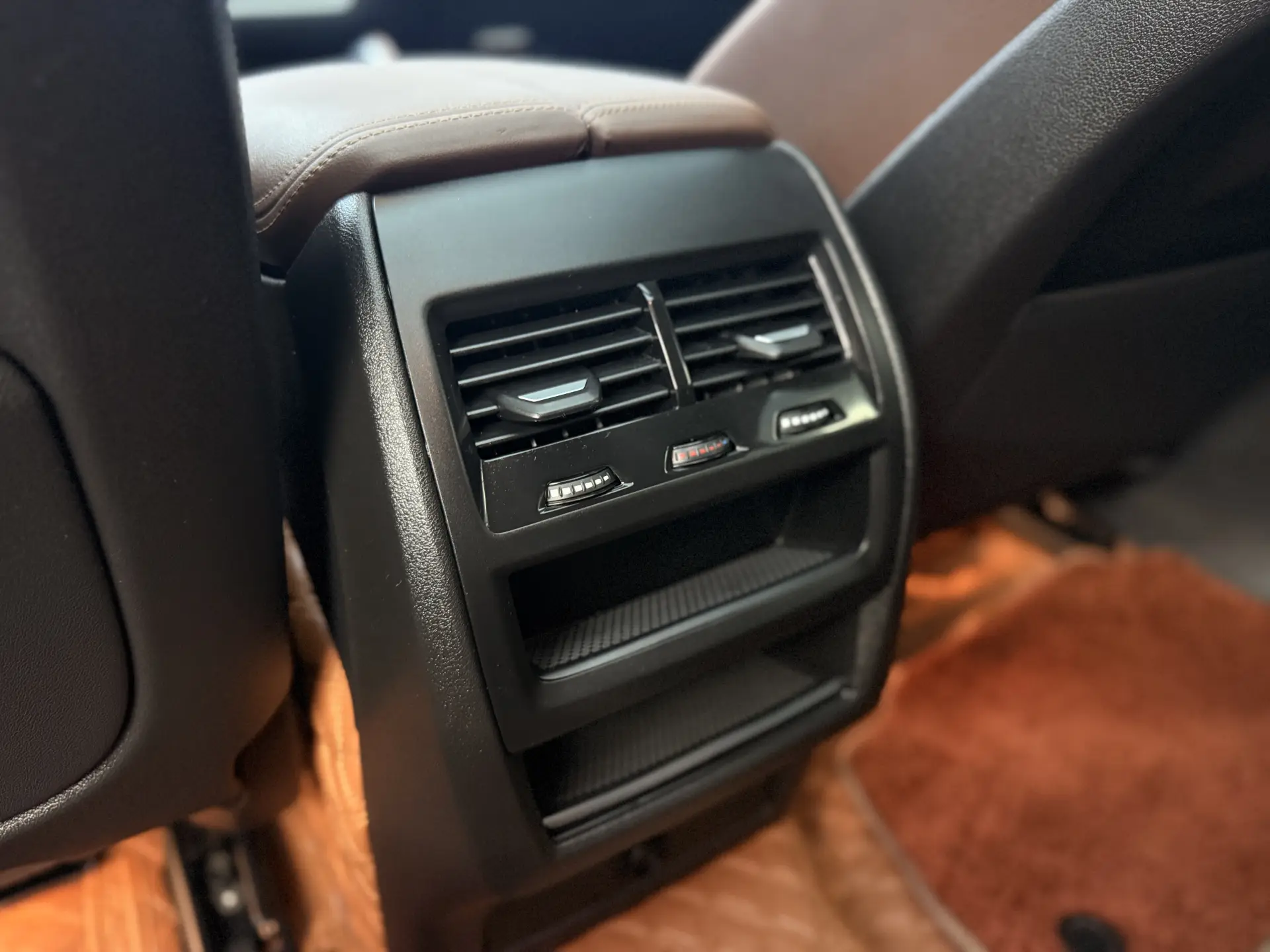 BMW X6, 2024 21