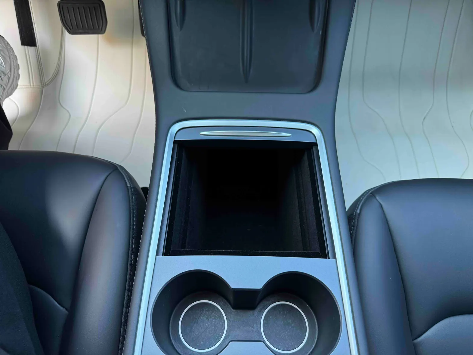 Tesla Model 3, 2023 19