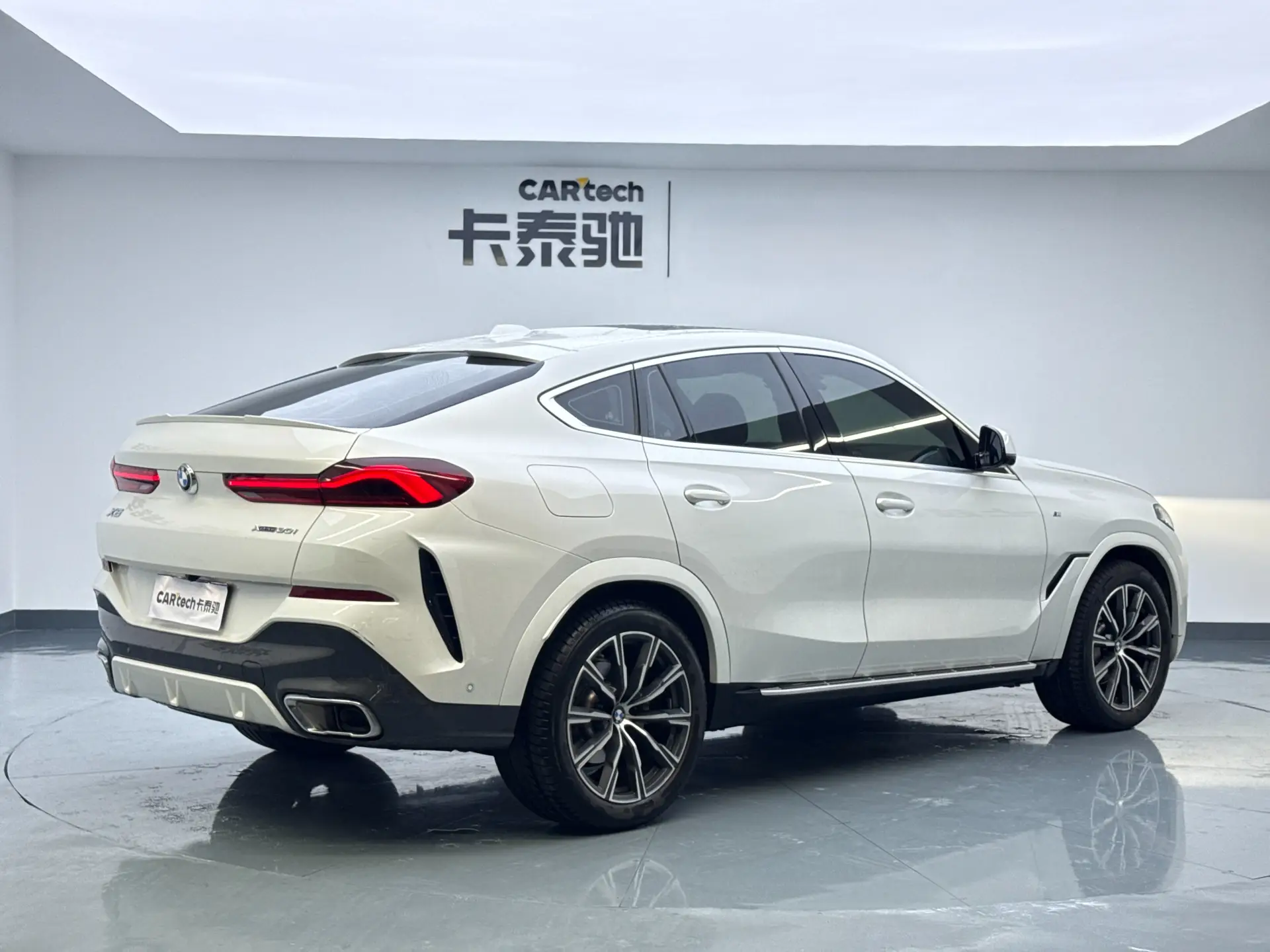 BMW X6, 2024 все фото