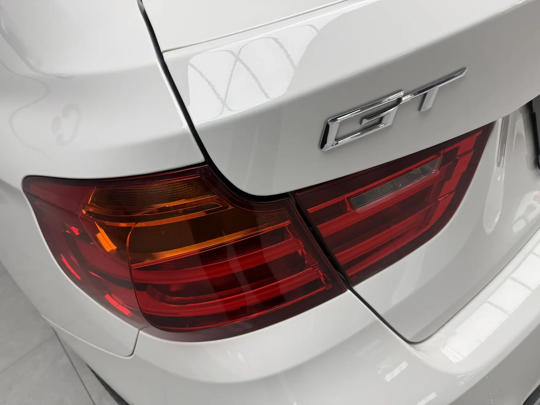 BMW 328i, 2015 6
