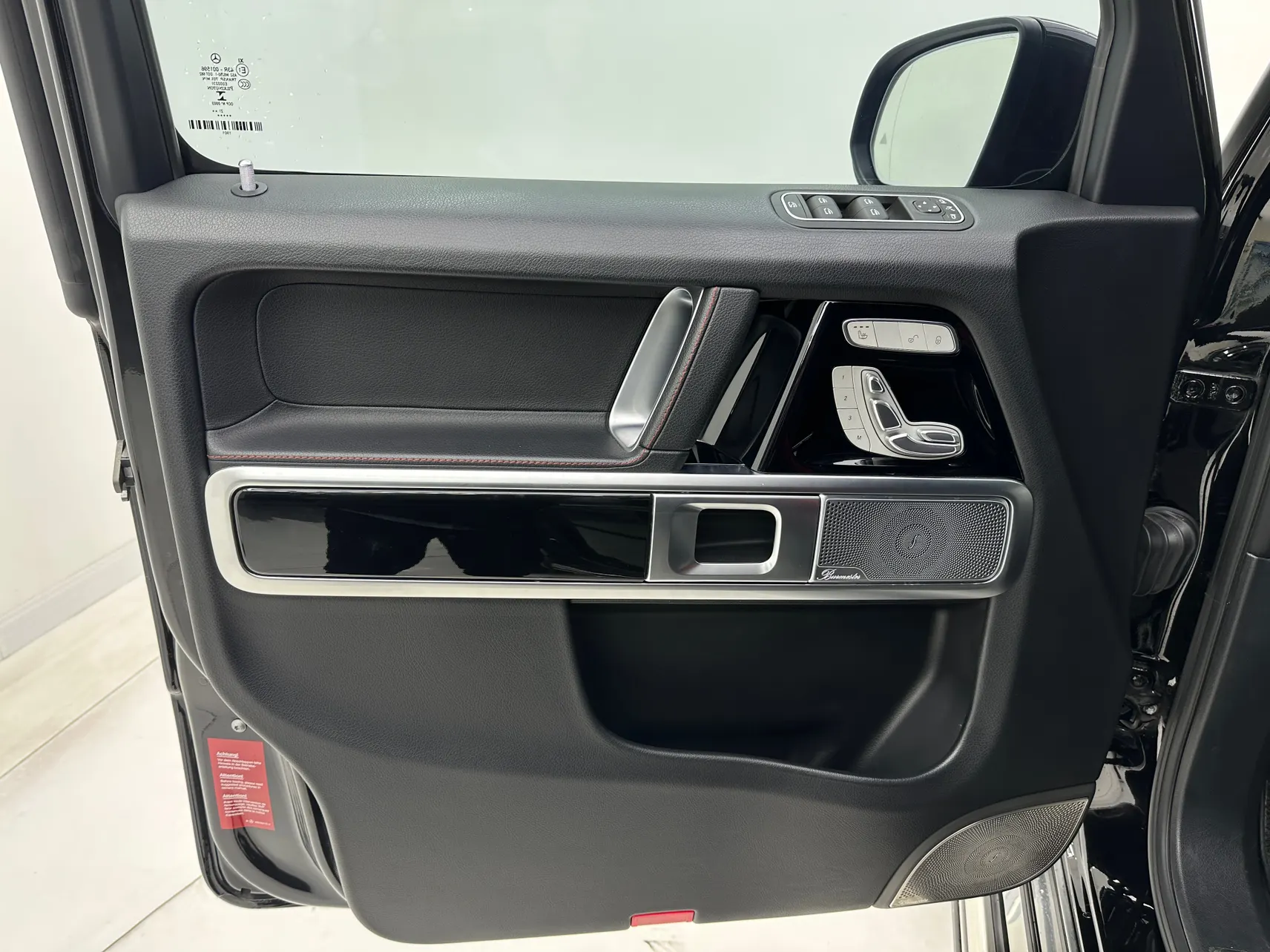 Mercedes-Benz G 400 d, 2023 26
