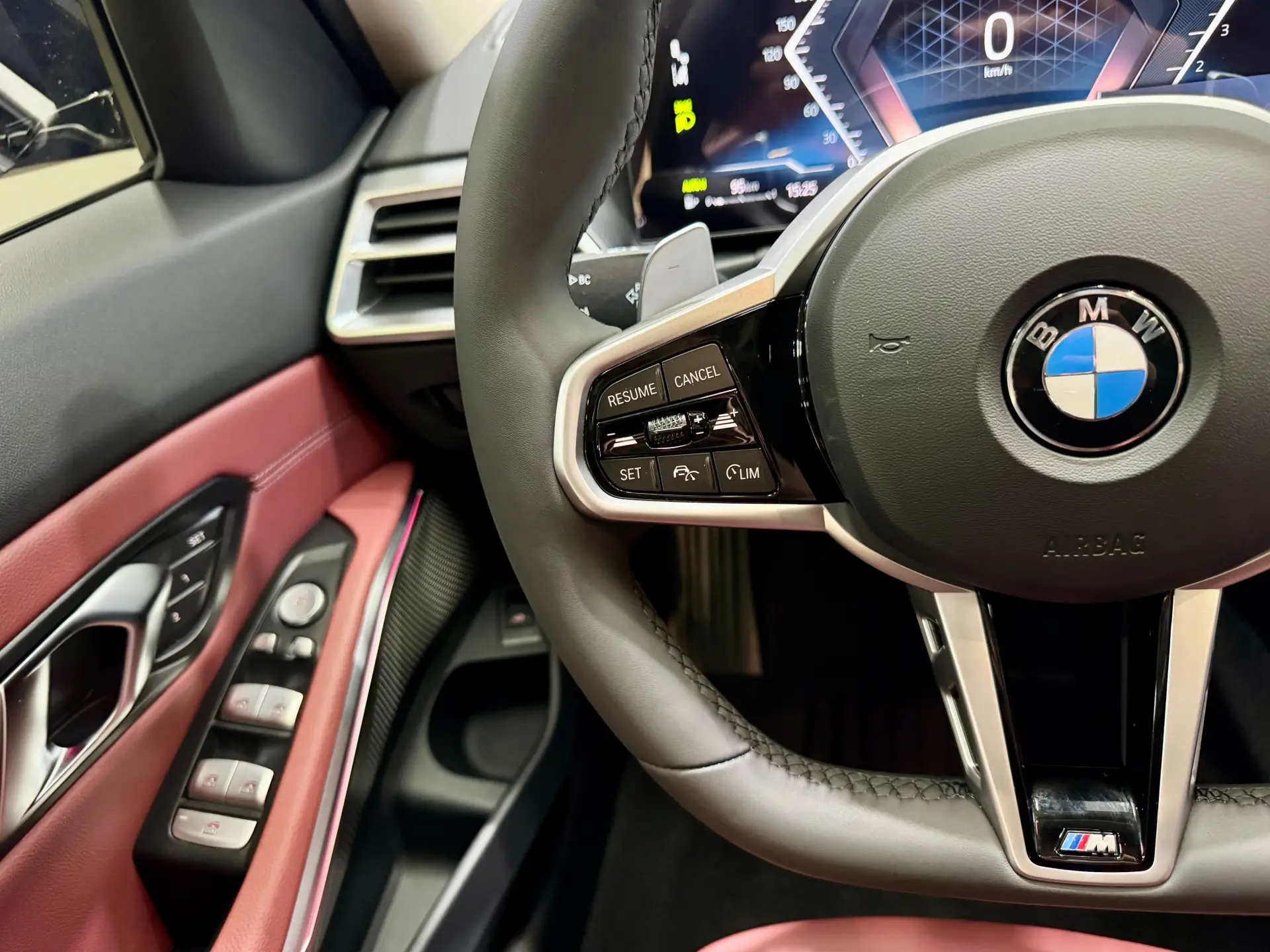 BMW 325Li, 2026 12