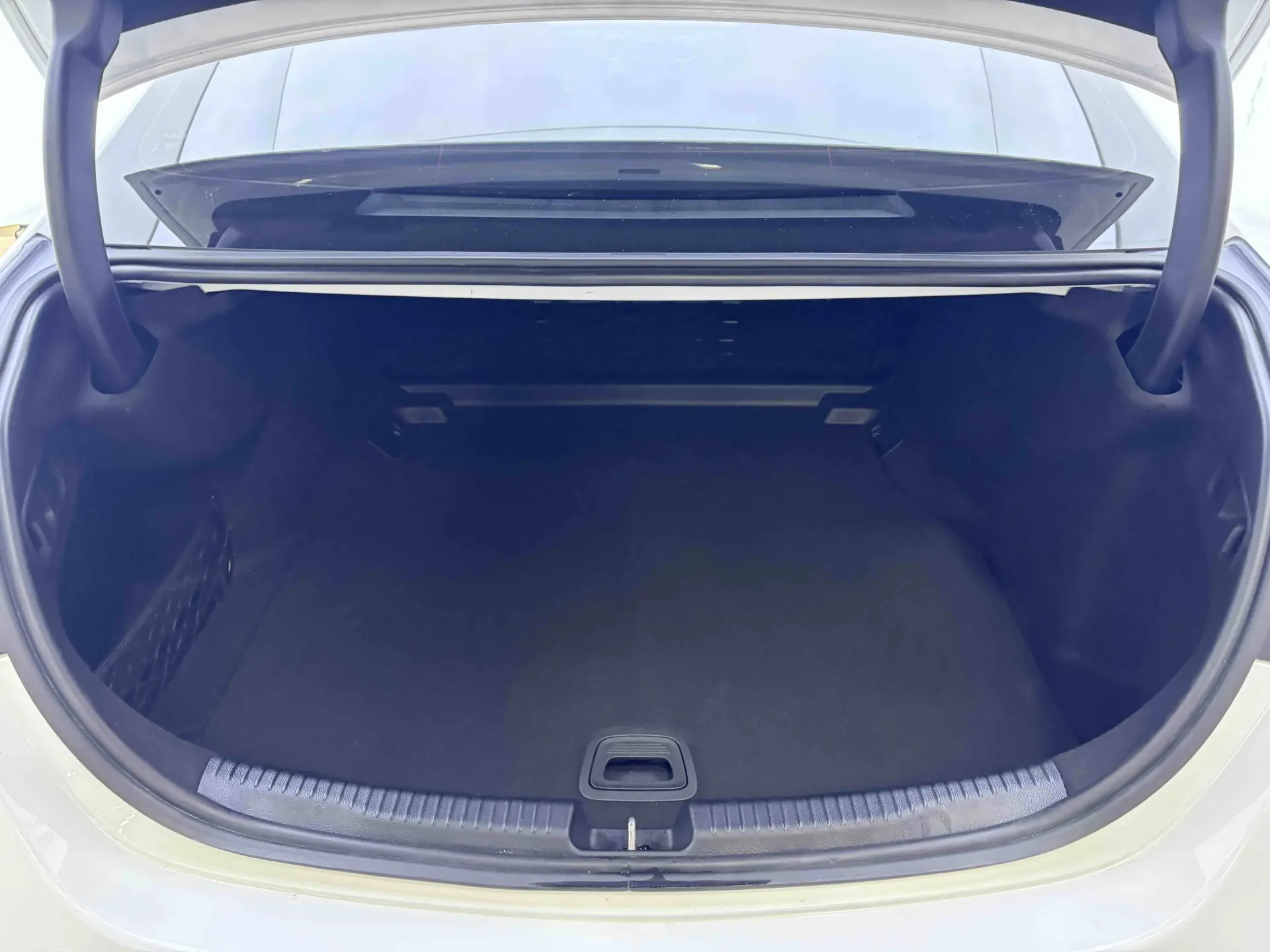 Mercedes-Benz C 260 L, 2024 22