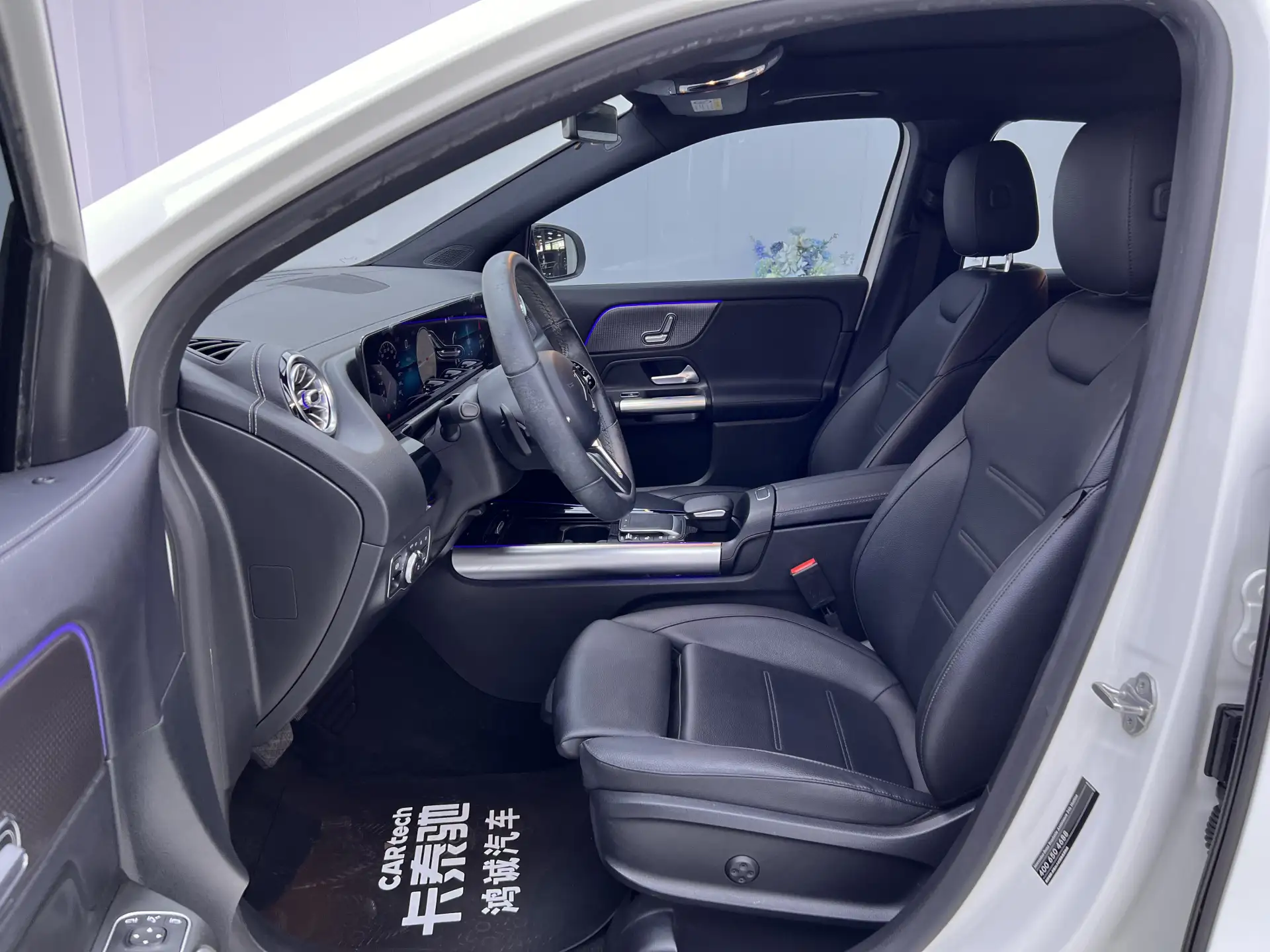 Mercedes-Benz GLA 200, 2021 18