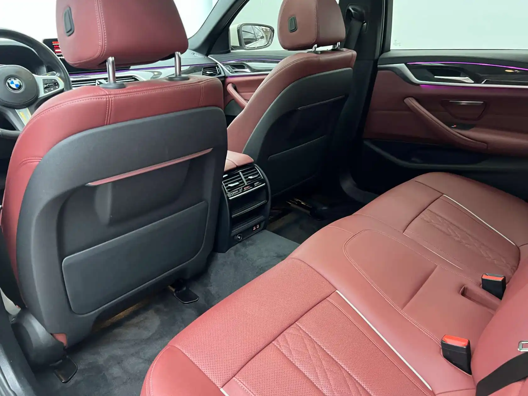 BMW 525Li, 2022 14