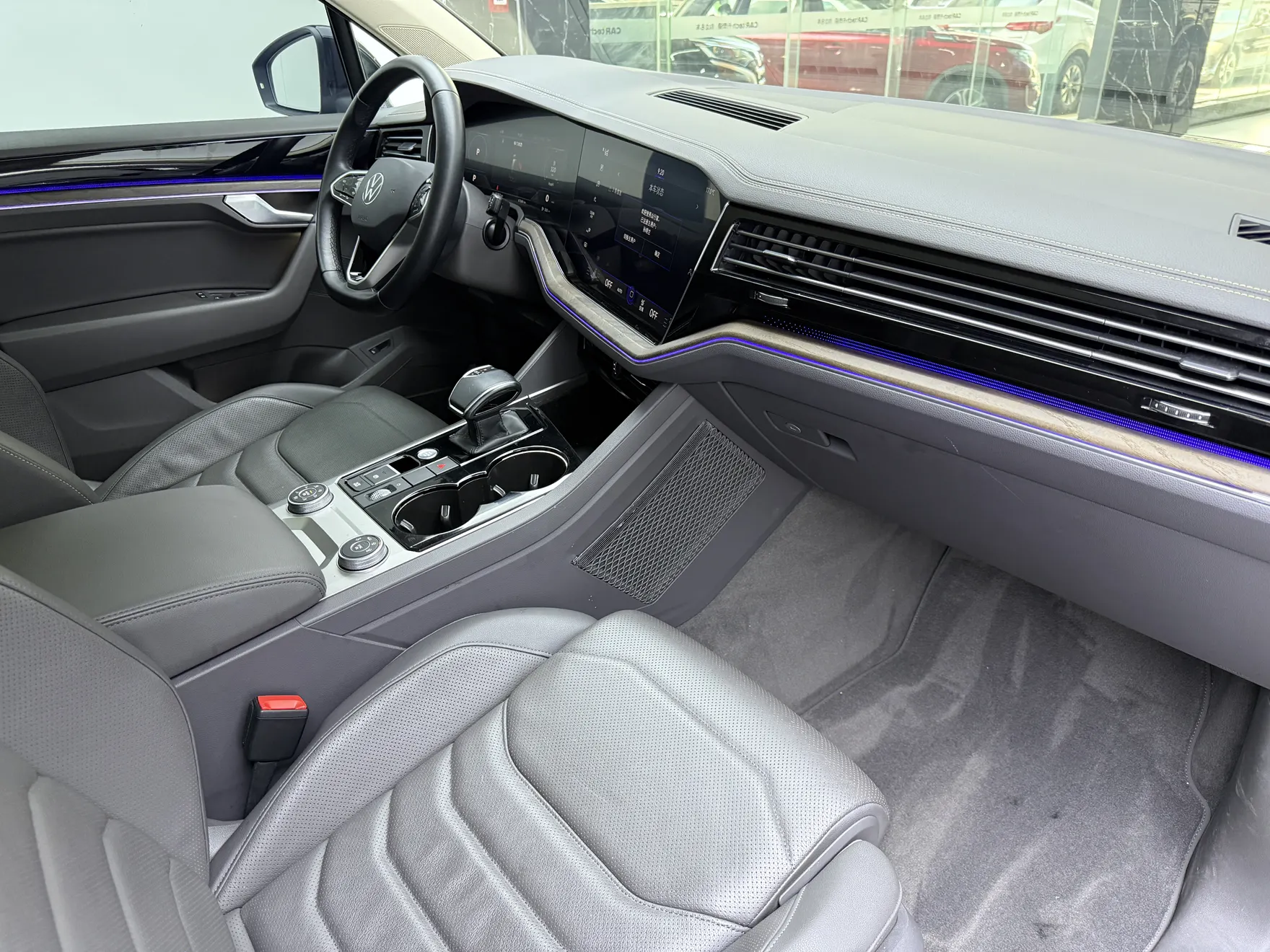 Volkswagen Touareg, 2022 27