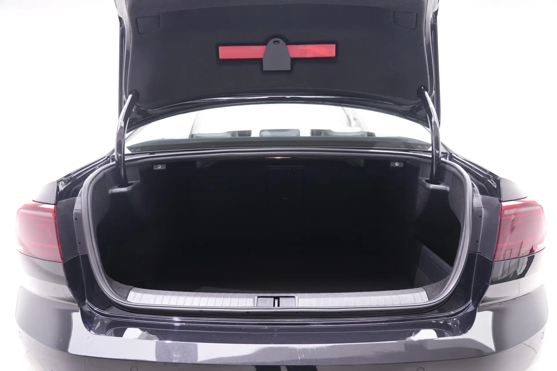 Volkswagen Magotan, 2023 14