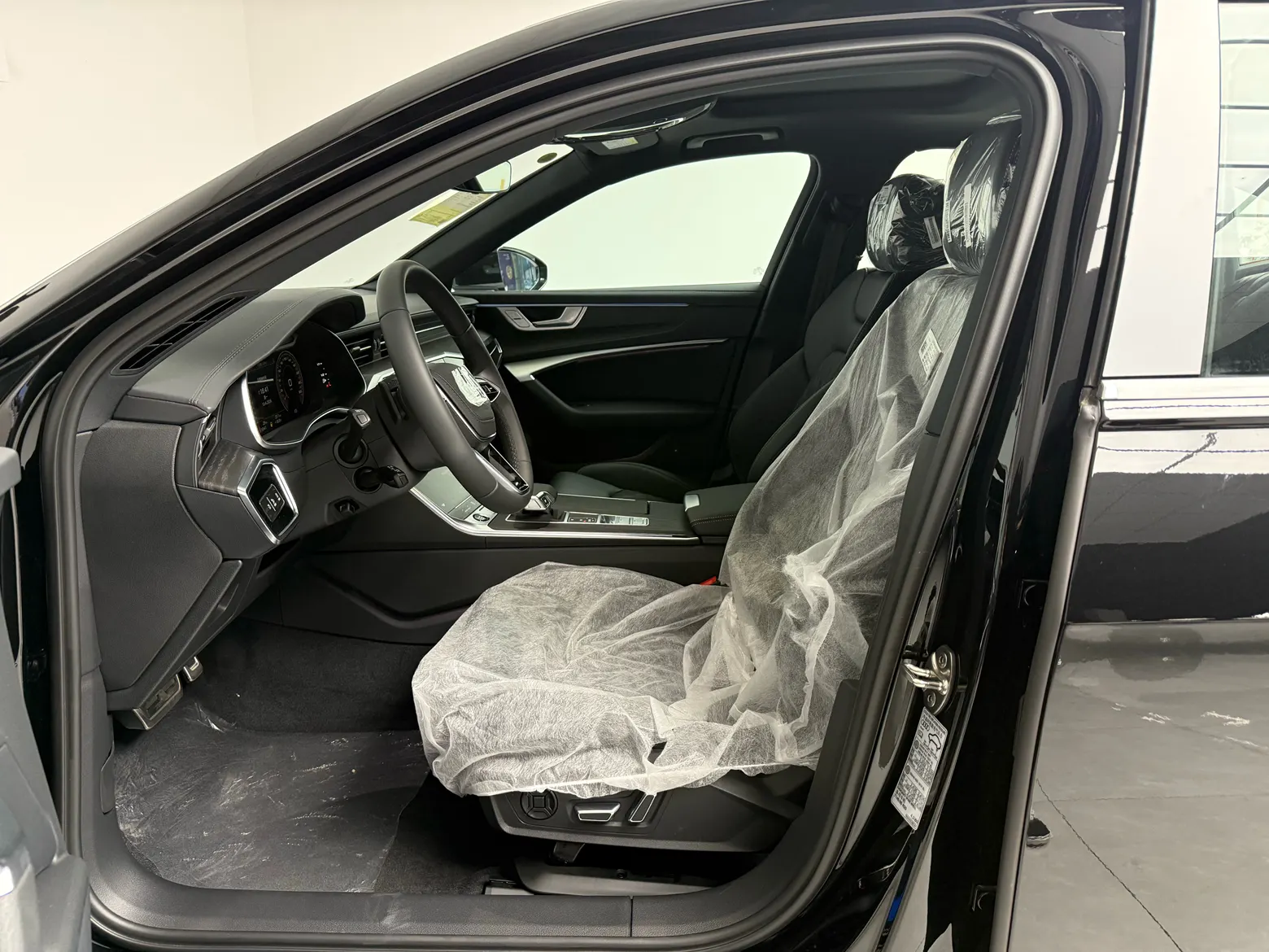 Audi A6L 45 TFSI, 2026 13