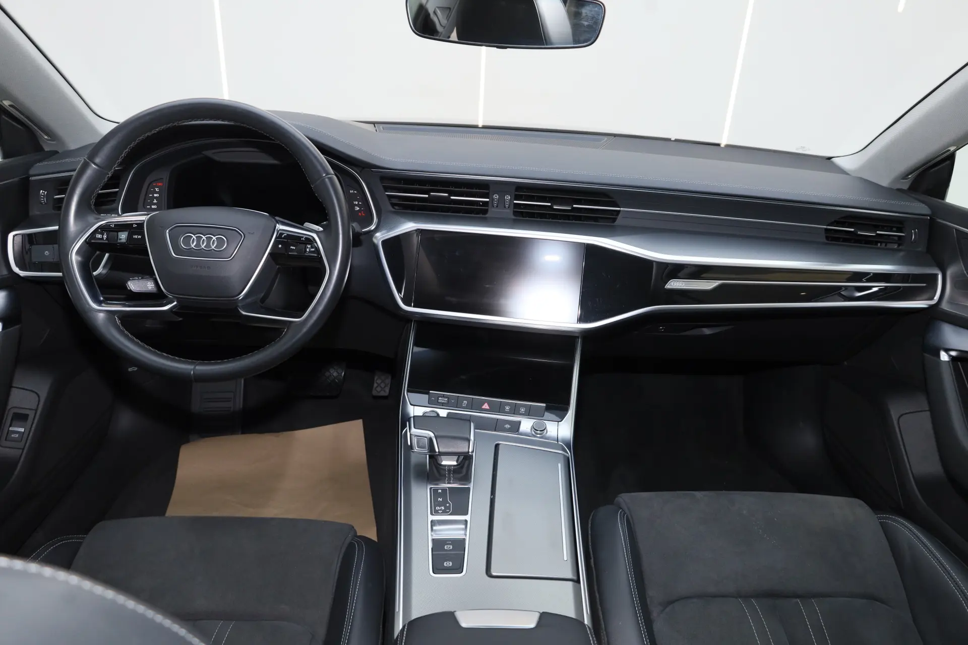 Audi A7L 45 TFSI, 2024 14