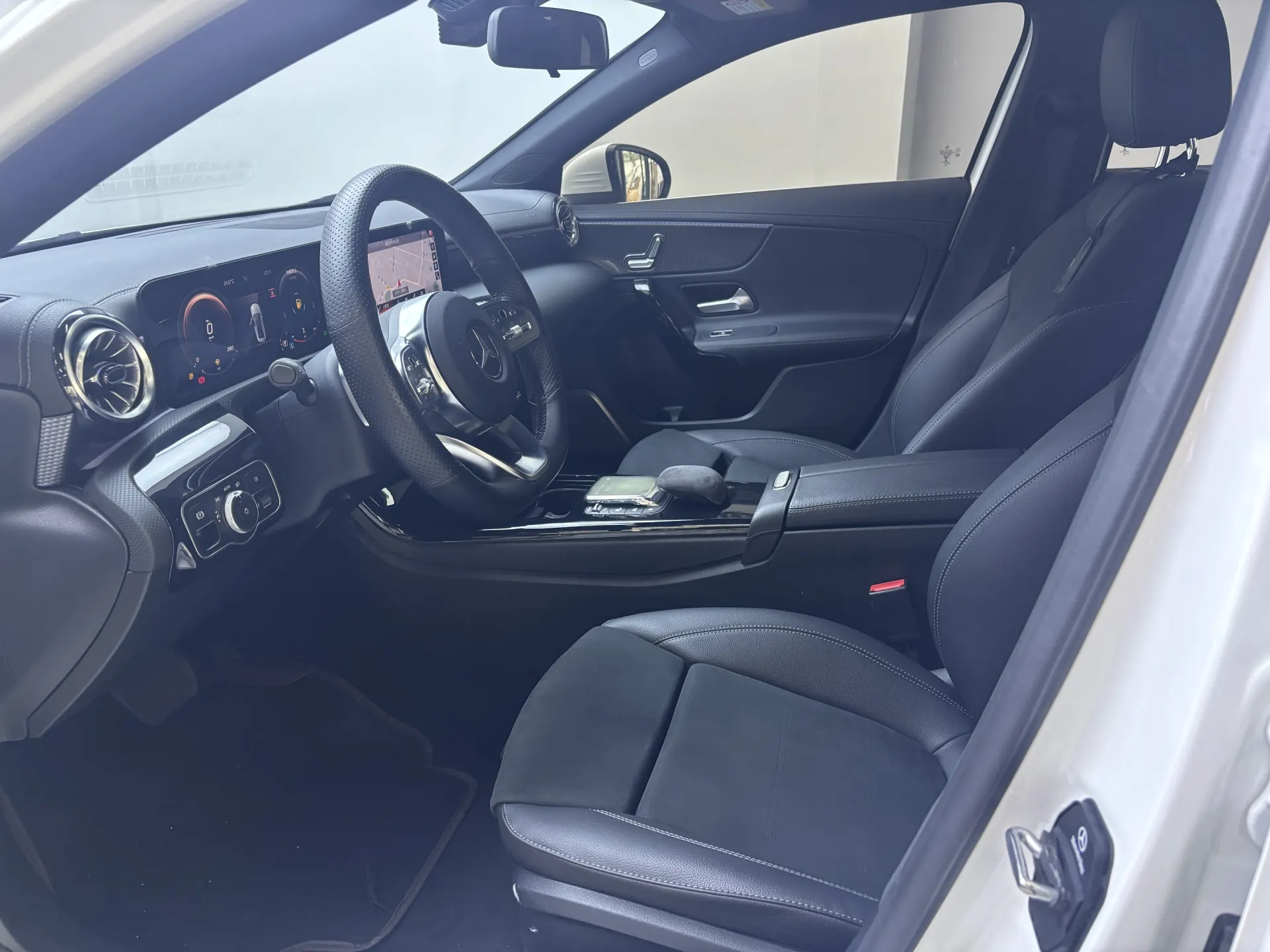 Mercedes-Benz A 200 L, 2021 16