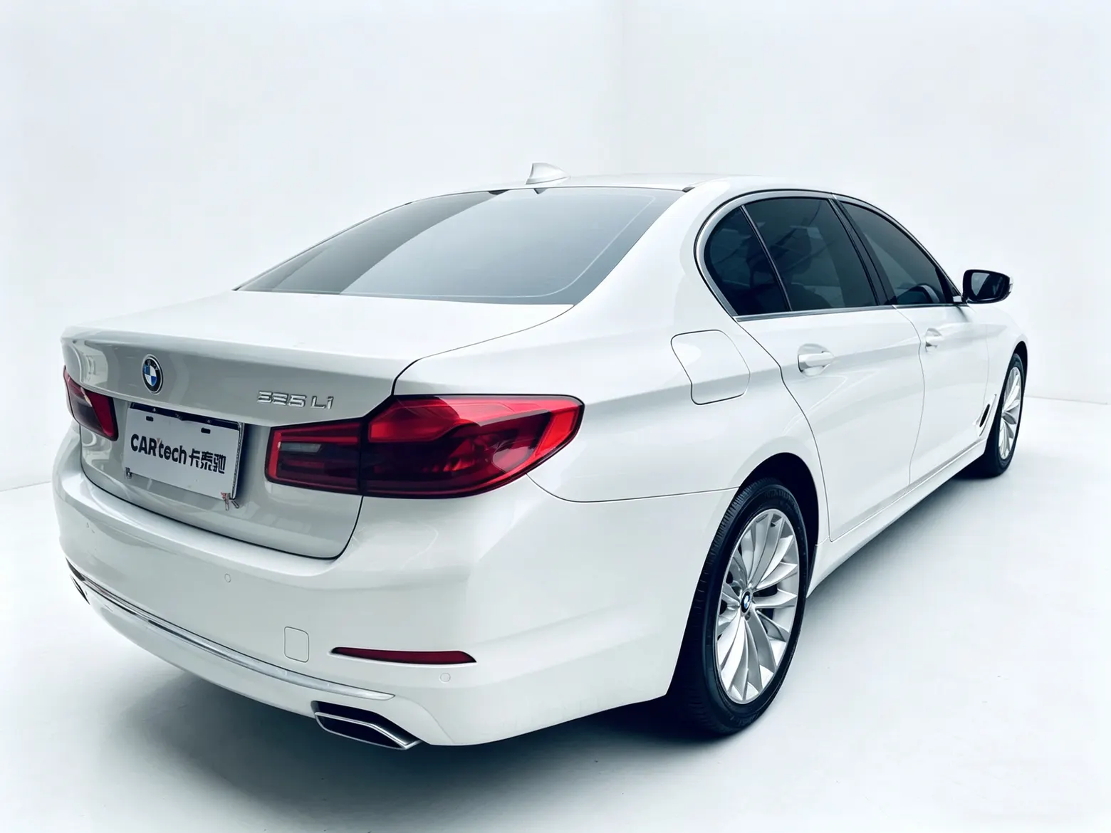 BMW 525Li, 2019 3