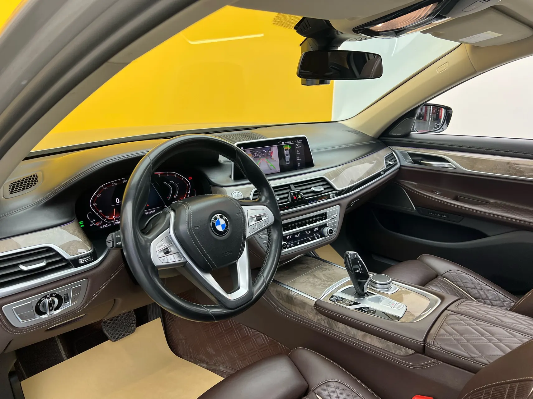 BMW 740Li, 2020 33