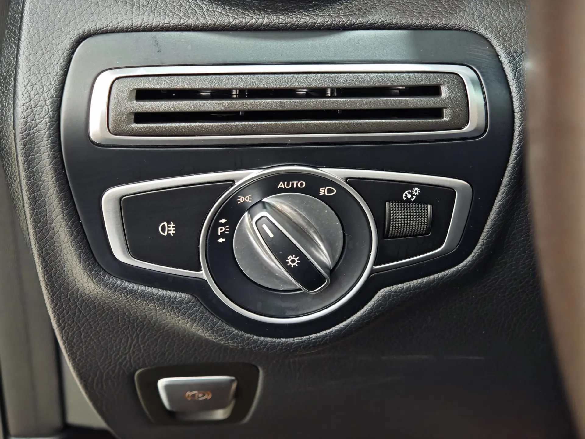 Mercedes-Benz GLC 300 L, 2022 19