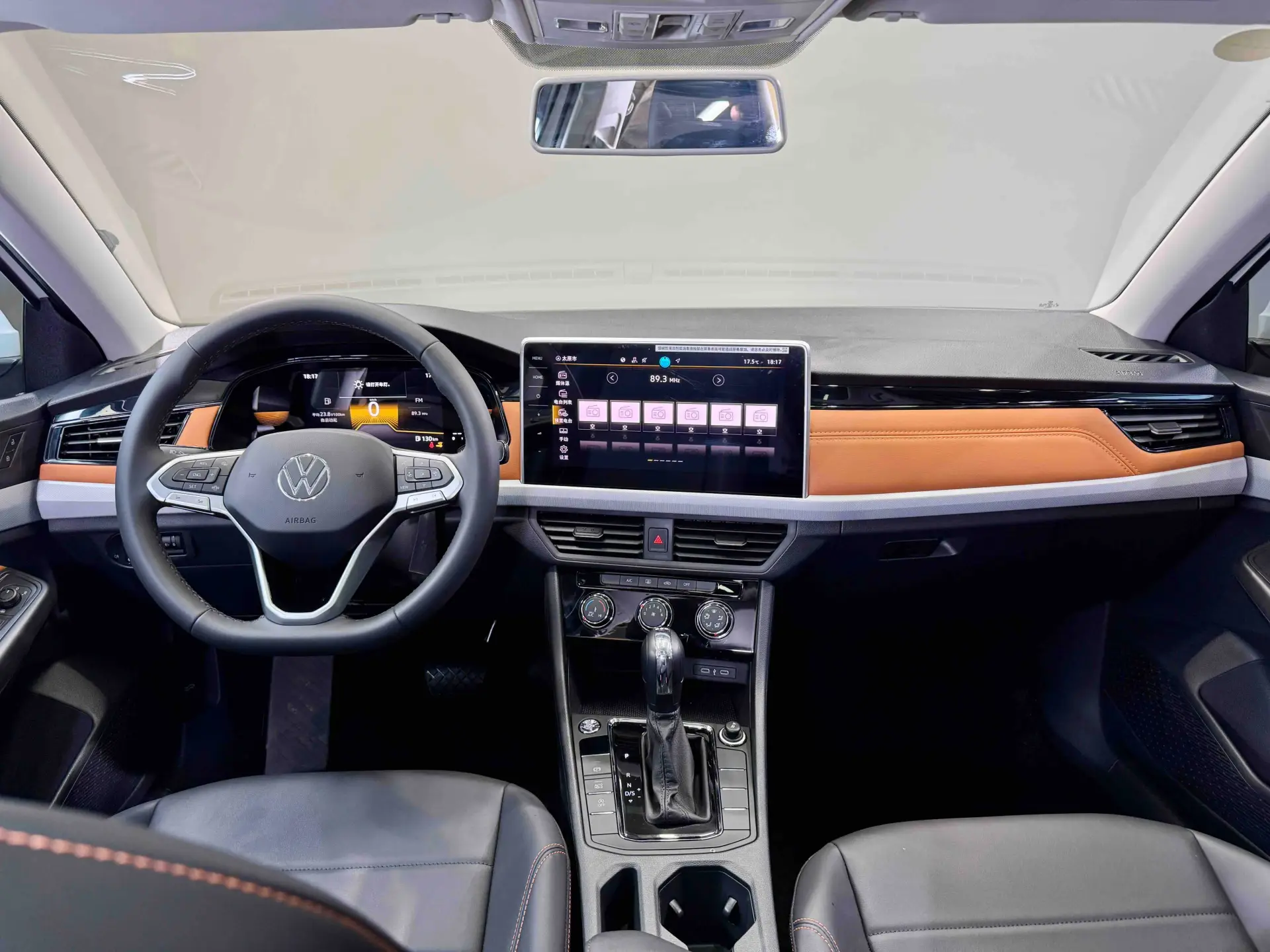 Volkswagen Bora, 2025 16