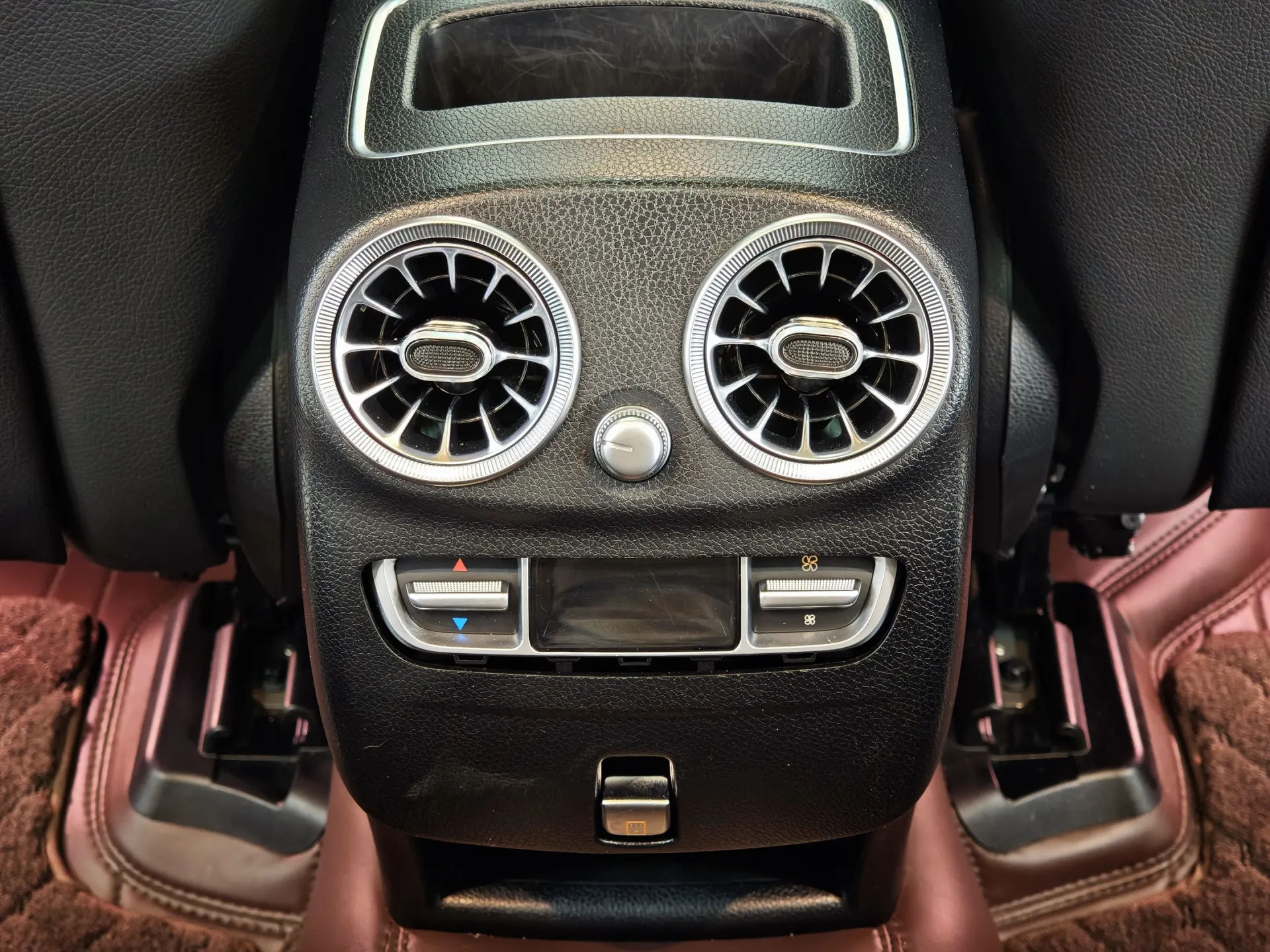 Mercedes-Benz GLC 300 L, 2022 21